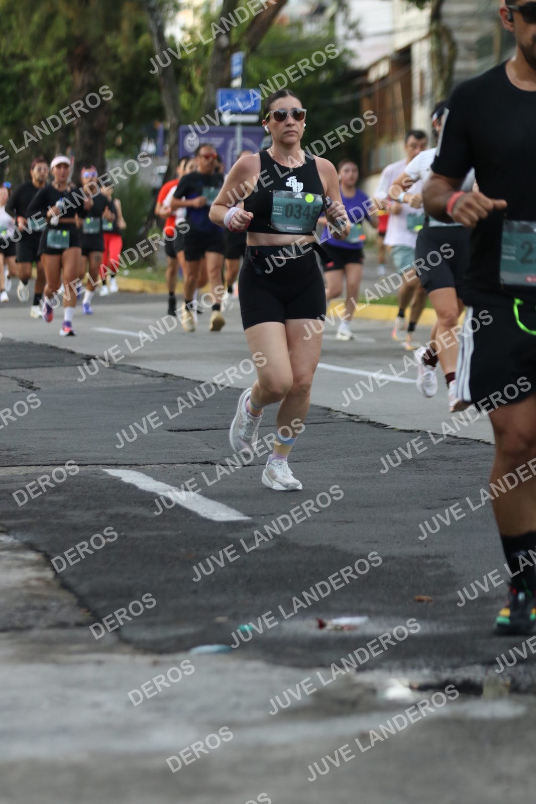 Foto de ADIDAS SPLITS GUADALAJARA 15K / 30K en Av. San Ignacio esquina Av. Ignacio L. Vallarta, Zapopan a las 07:06 · dorsal 345
