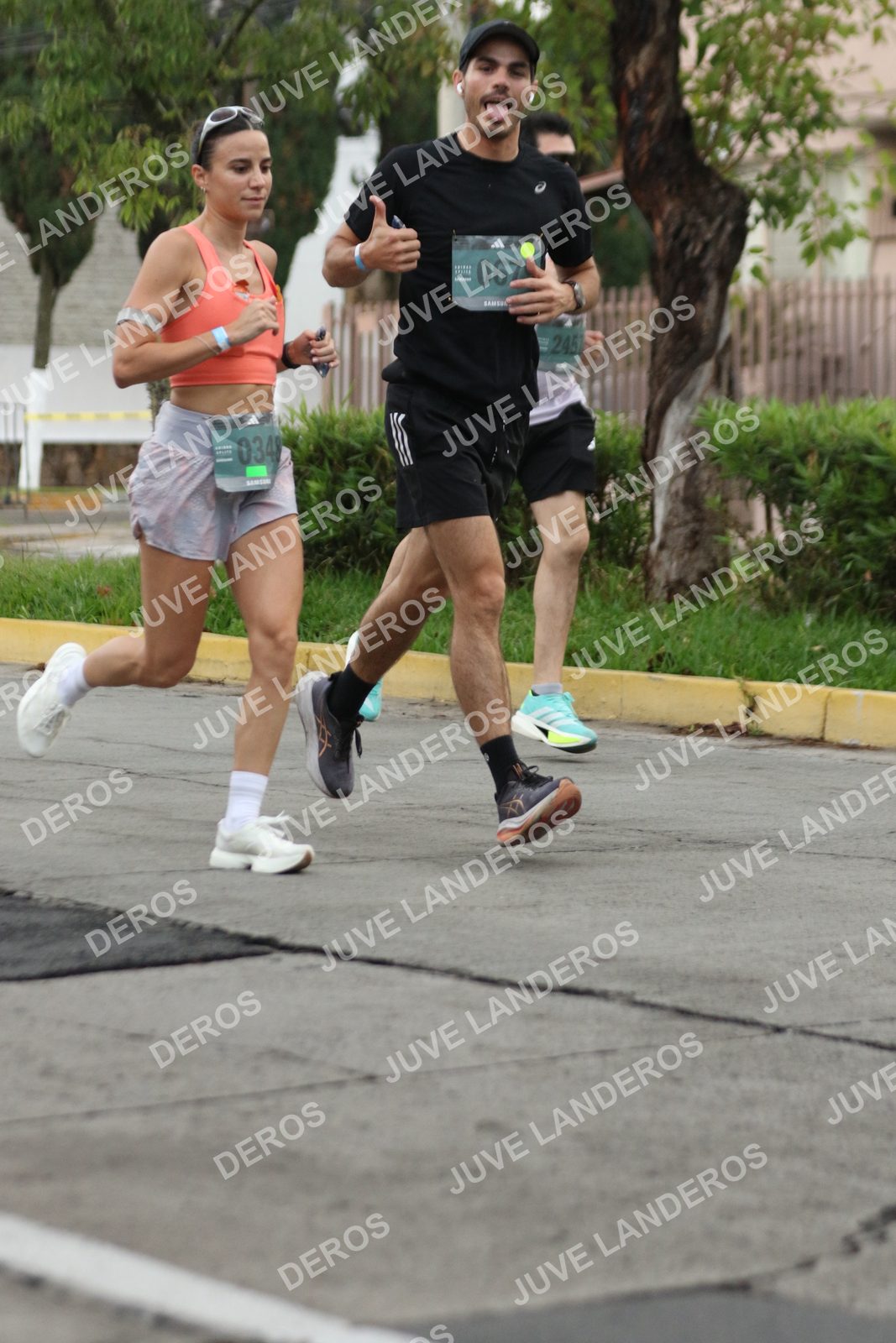 Foto de ADIDAS SPLITS GUADALAJARA 15K / 30K en Av. San Ignacio esquina Av. Ignacio L. Vallarta, Zapopan a las 06:55 · dorsal 67, 245, 348
