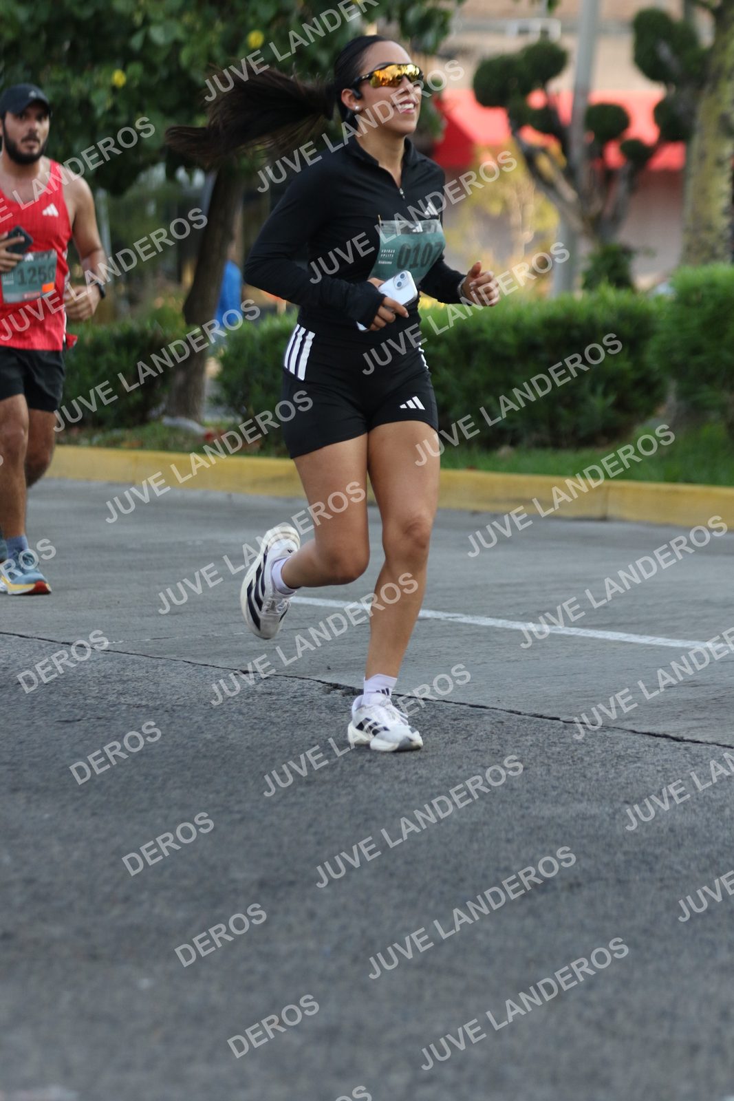 Foto de ADIDAS SPLITS GUADALAJARA 15K / 30K en Av. San Ignacio esquina Av. Ignacio L. Vallarta, Zapopan a las 07:29 · dorsal 107