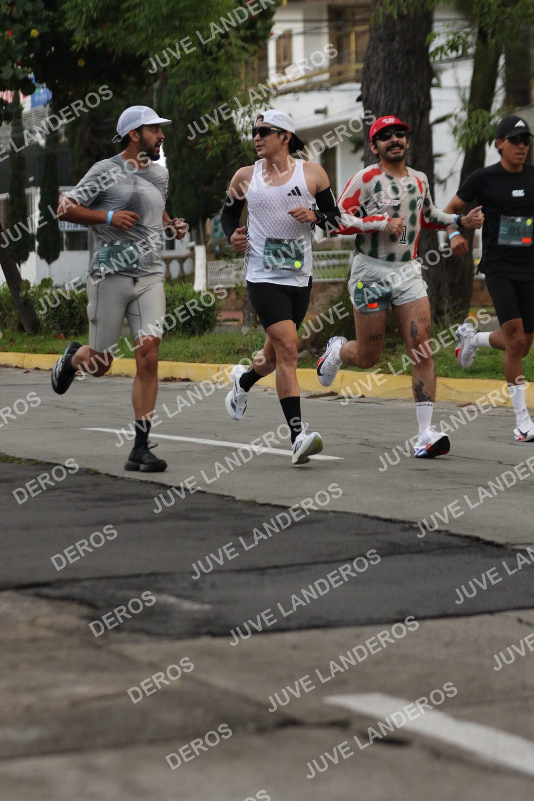Foto de ADIDAS SPLITS GUADALAJARA 15K / 30K en Av. San Ignacio esquina Av. Ignacio L. Vallarta, Zapopan a las 06:50 · dorsal 144