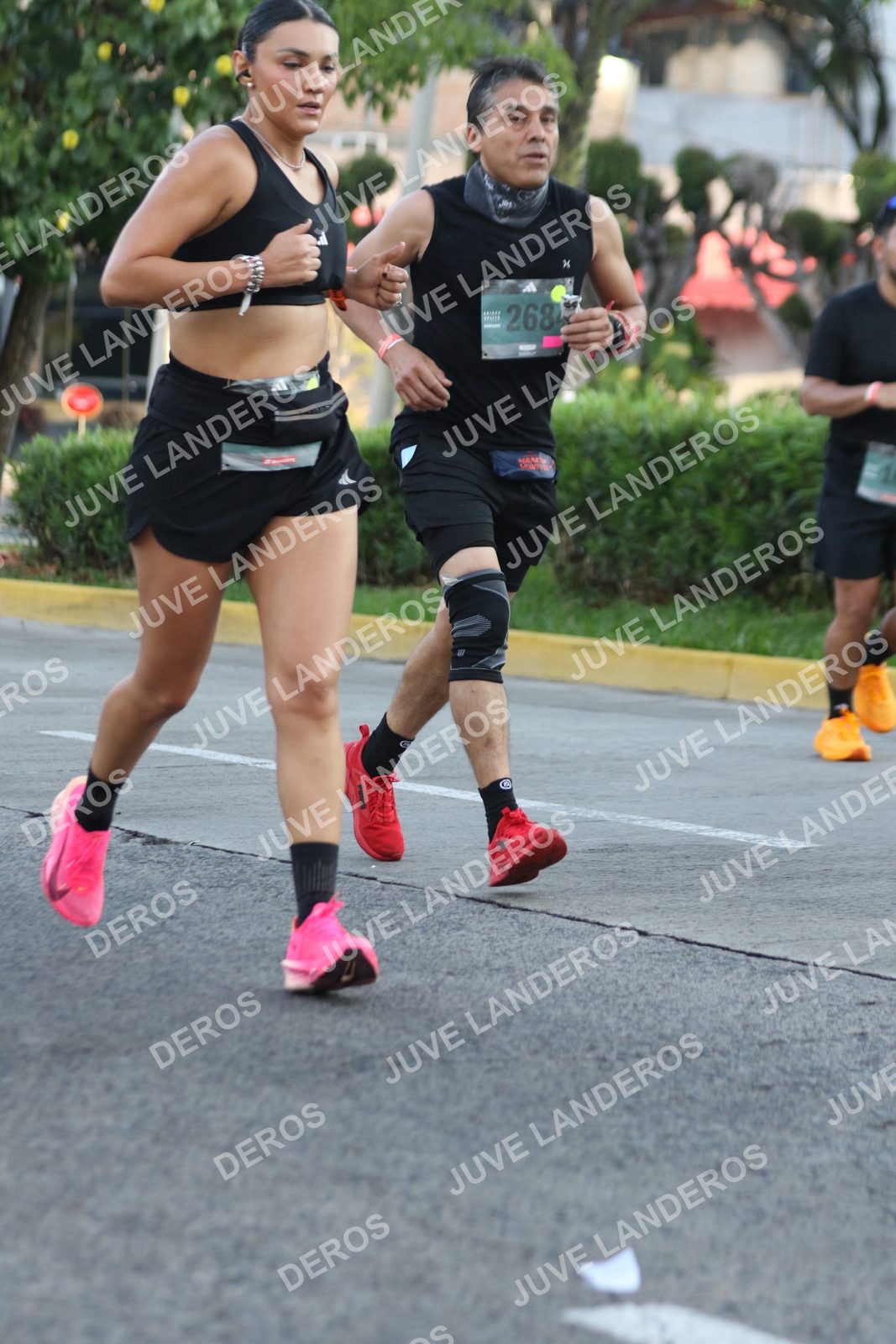 Foto de ADIDAS SPLITS GUADALAJARA 15K / 30K en Av. San Ignacio esquina Av. Ignacio L. Vallarta, Zapopan a las 07:34 · dorsal 268