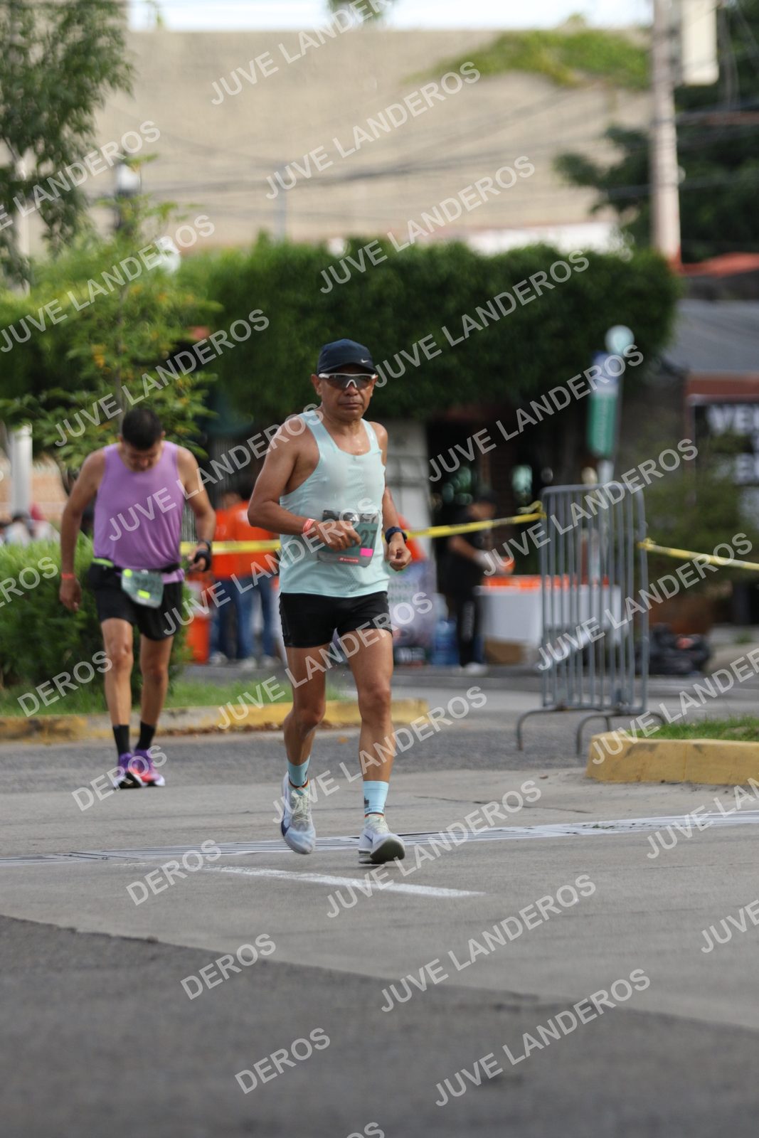 Foto de ADIDAS SPLITS GUADALAJARA 15K / 30K en Av. San Ignacio esquina Av. Ignacio L. Vallarta, Zapopan a las 09:01 · dorsal 27