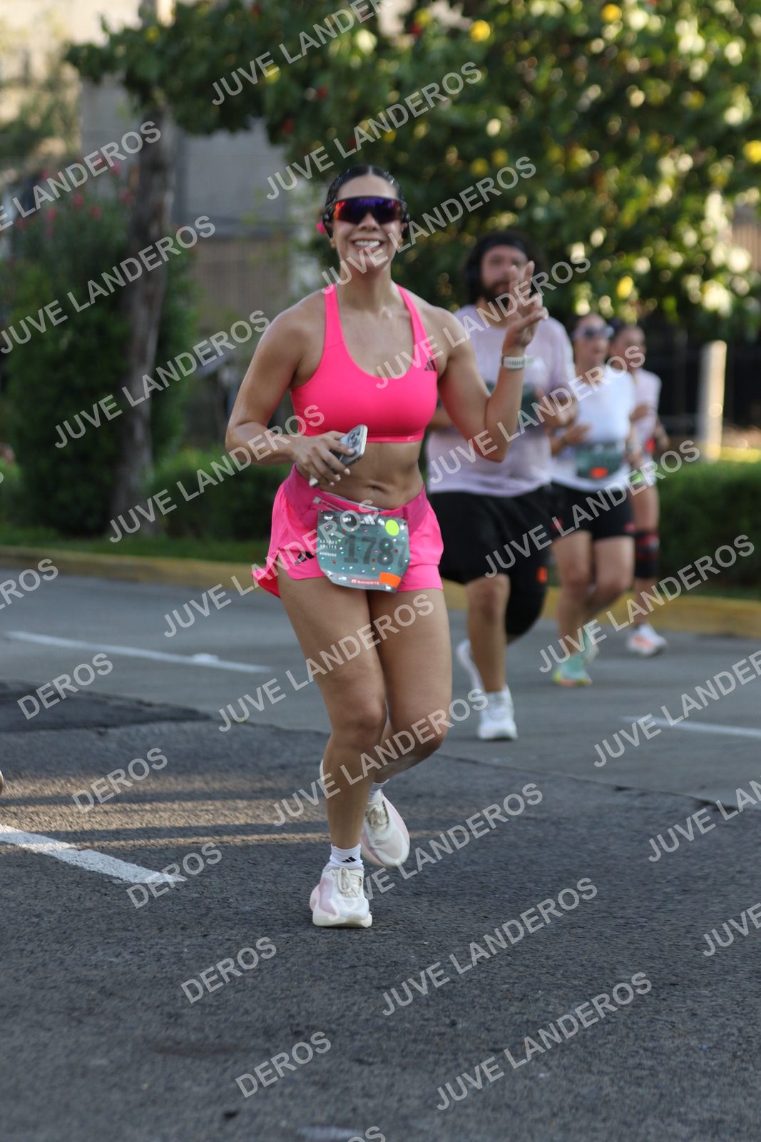 Foto de ADIDAS SPLITS GUADALAJARA 15K / 30K en Av. San Ignacio esquina Av. Ignacio L. Vallarta, Zapopan a las 07:49