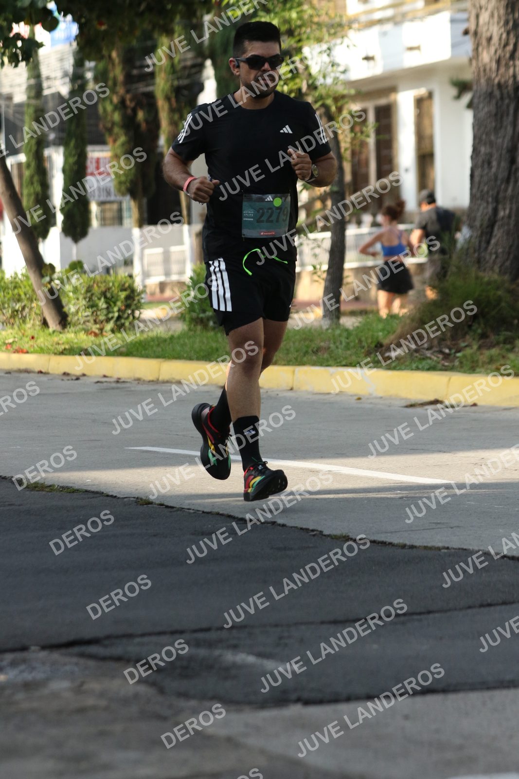 Foto de ADIDAS SPLITS GUADALAJARA 15K / 30K en Av. San Ignacio esquina Av. Ignacio L. Vallarta, Zapopan a las 08:30 · dorsal 2279