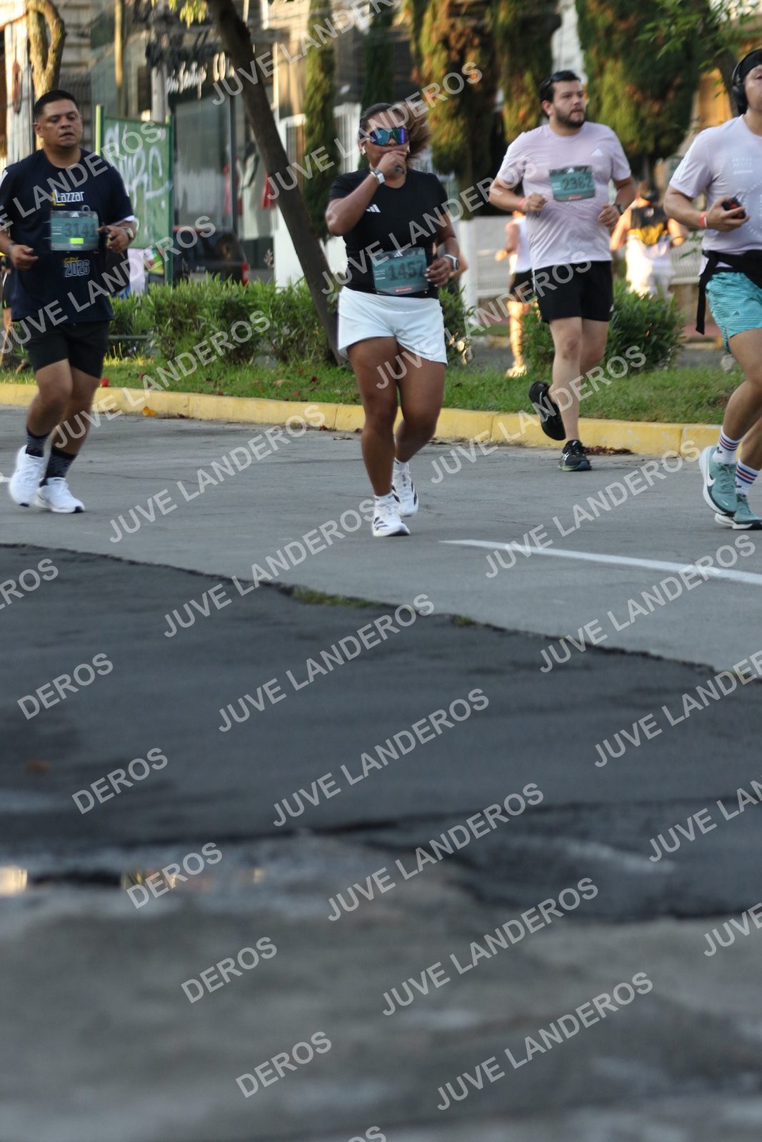 Foto de ADIDAS SPLITS GUADALAJARA 15K / 30K en Av. San Ignacio esquina Av. Ignacio L. Vallarta, Zapopan a las 07:17 · dorsal 2382