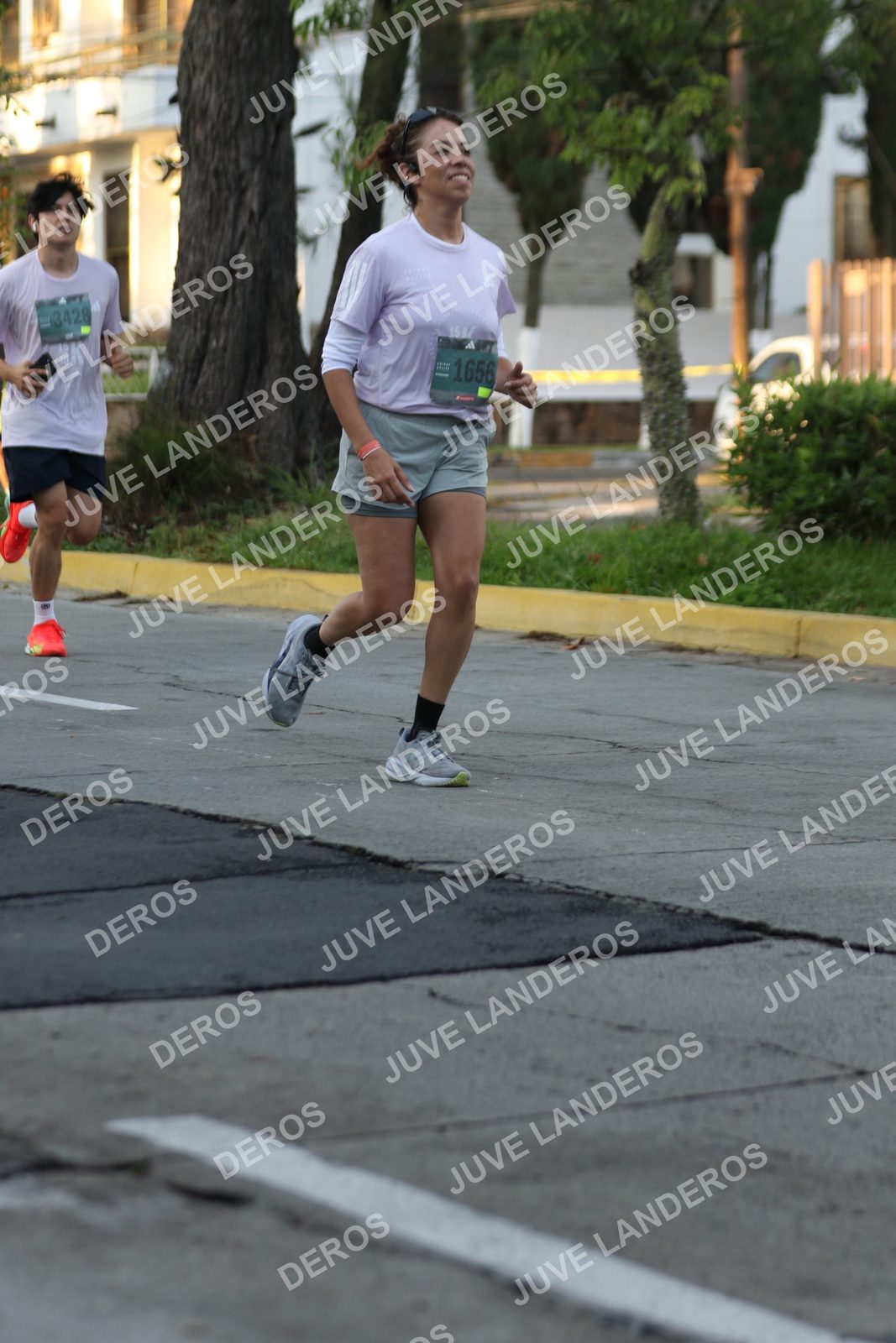 Foto de ADIDAS SPLITS GUADALAJARA 15K / 30K en Av. San Ignacio esquina Av. Ignacio L. Vallarta, Zapopan a las 07:13 · dorsal 1656