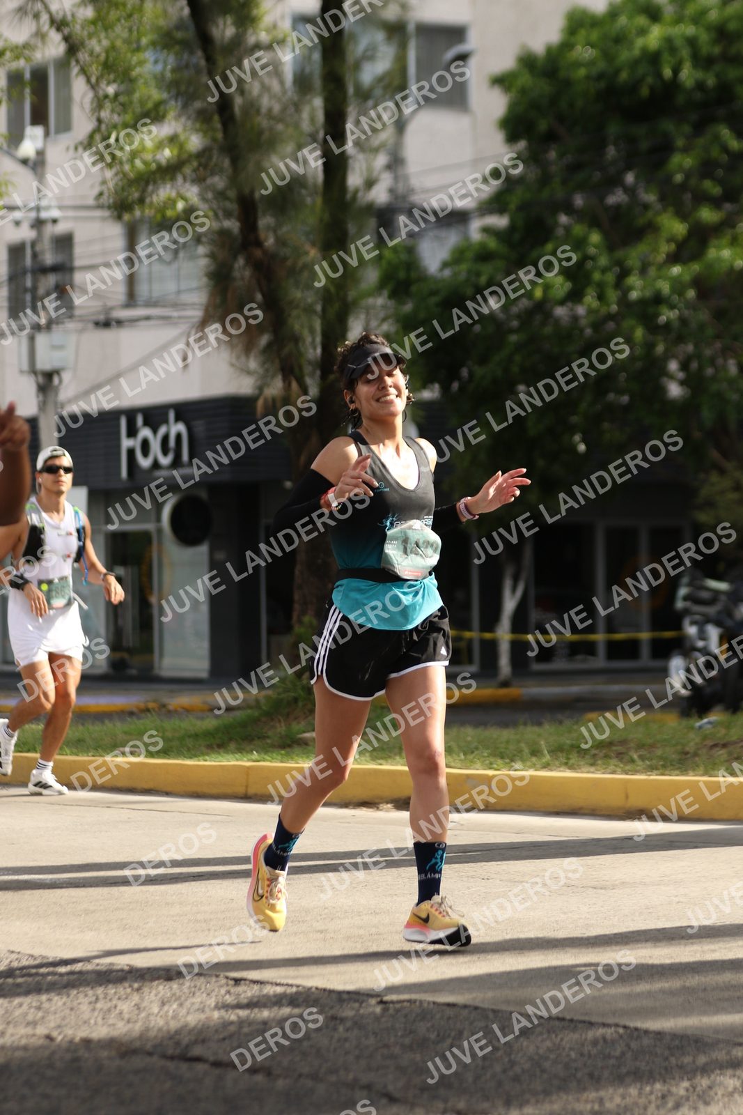 Foto de ADIDAS SPLITS GUADALAJARA 15K / 30K en Av. San Ignacio esquina Av. Ignacio L. Vallarta, Zapopan a las 09:07