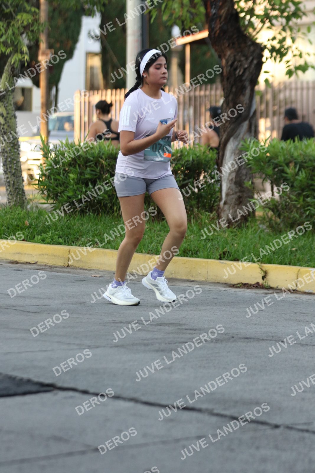 Foto de ADIDAS SPLITS GUADALAJARA 15K / 30K en Av. San Ignacio esquina Av. Ignacio L. Vallarta, Zapopan a las 07:18 · dorsal 763