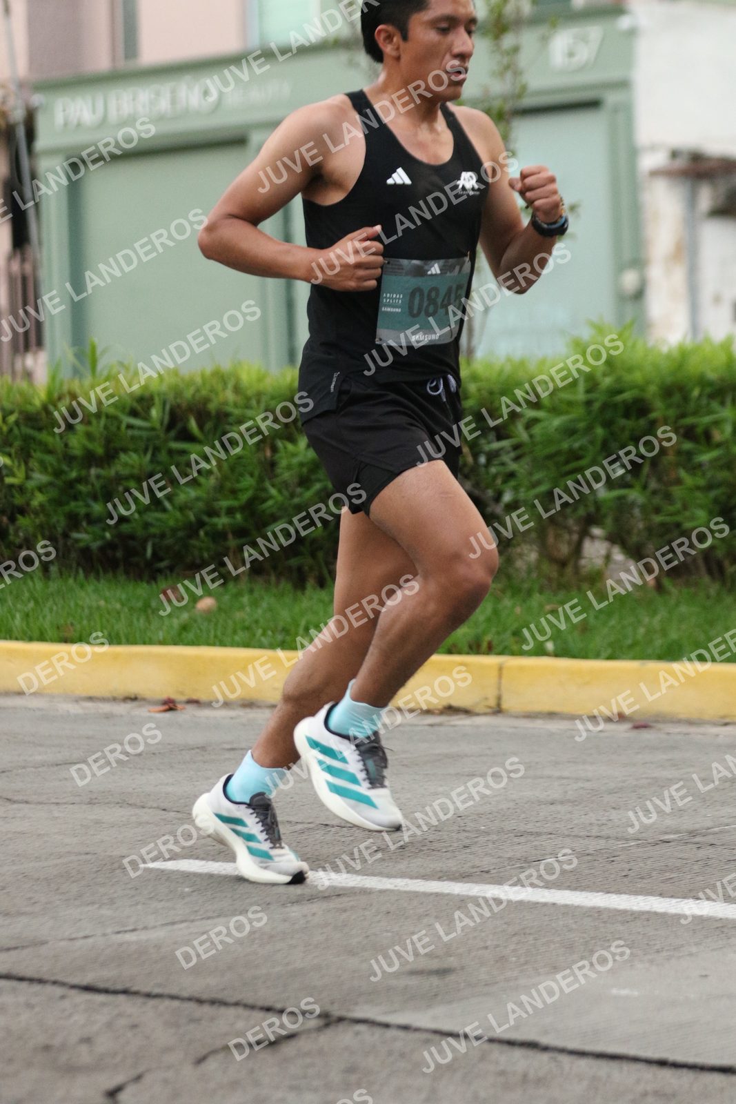 Foto de ADIDAS SPLITS GUADALAJARA 15K / 30K en Av. San Ignacio esquina Av. Ignacio L. Vallarta, Zapopan a las 06:50 · dorsal 845