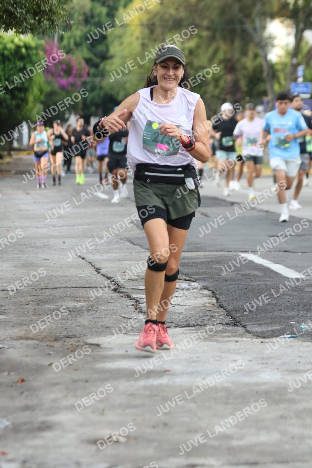 Foto de ADIDAS SPLITS GUADALAJARA 15K / 30K en Av. San Ignacio esquina Av. Ignacio L. Vallarta, Zapopan a las 07:04 · dorsal 2732