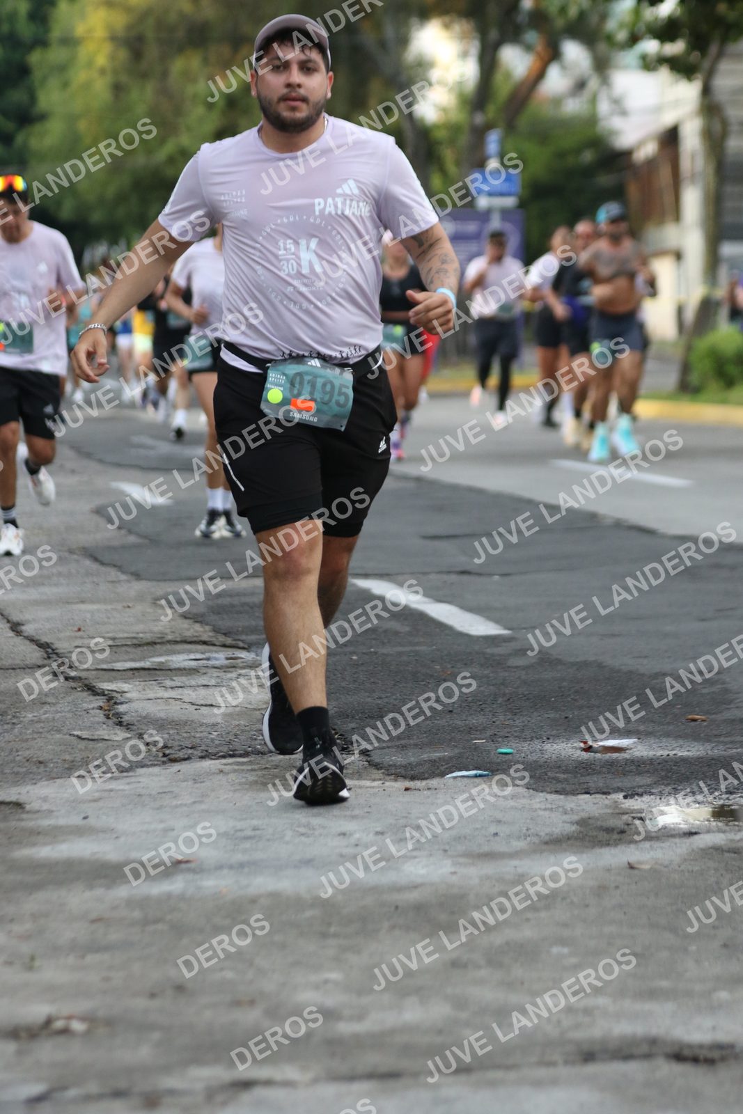 Foto de ADIDAS SPLITS GUADALAJARA 15K / 30K en Av. San Ignacio esquina Av. Ignacio L. Vallarta, Zapopan a las 07:06 · dorsal 195