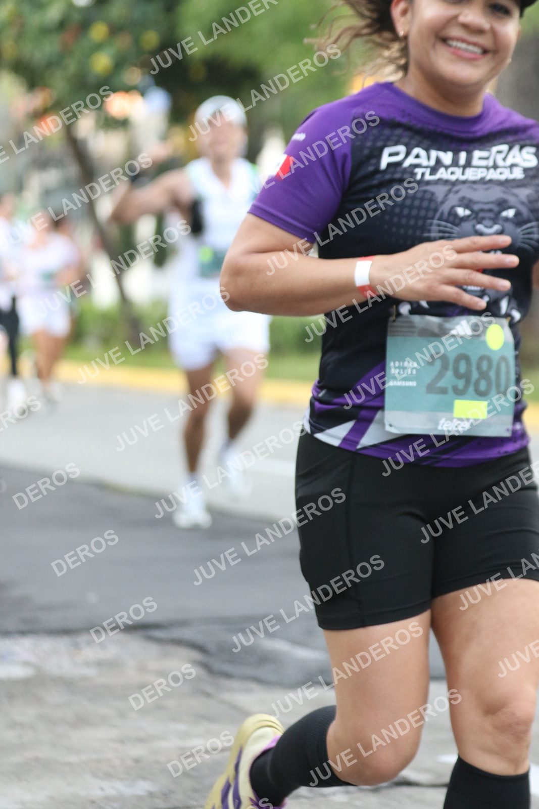 Foto de ADIDAS SPLITS GUADALAJARA 15K / 30K en Av. San Ignacio esquina Av. Ignacio L. Vallarta, Zapopan a las 07:06 · dorsal 2980