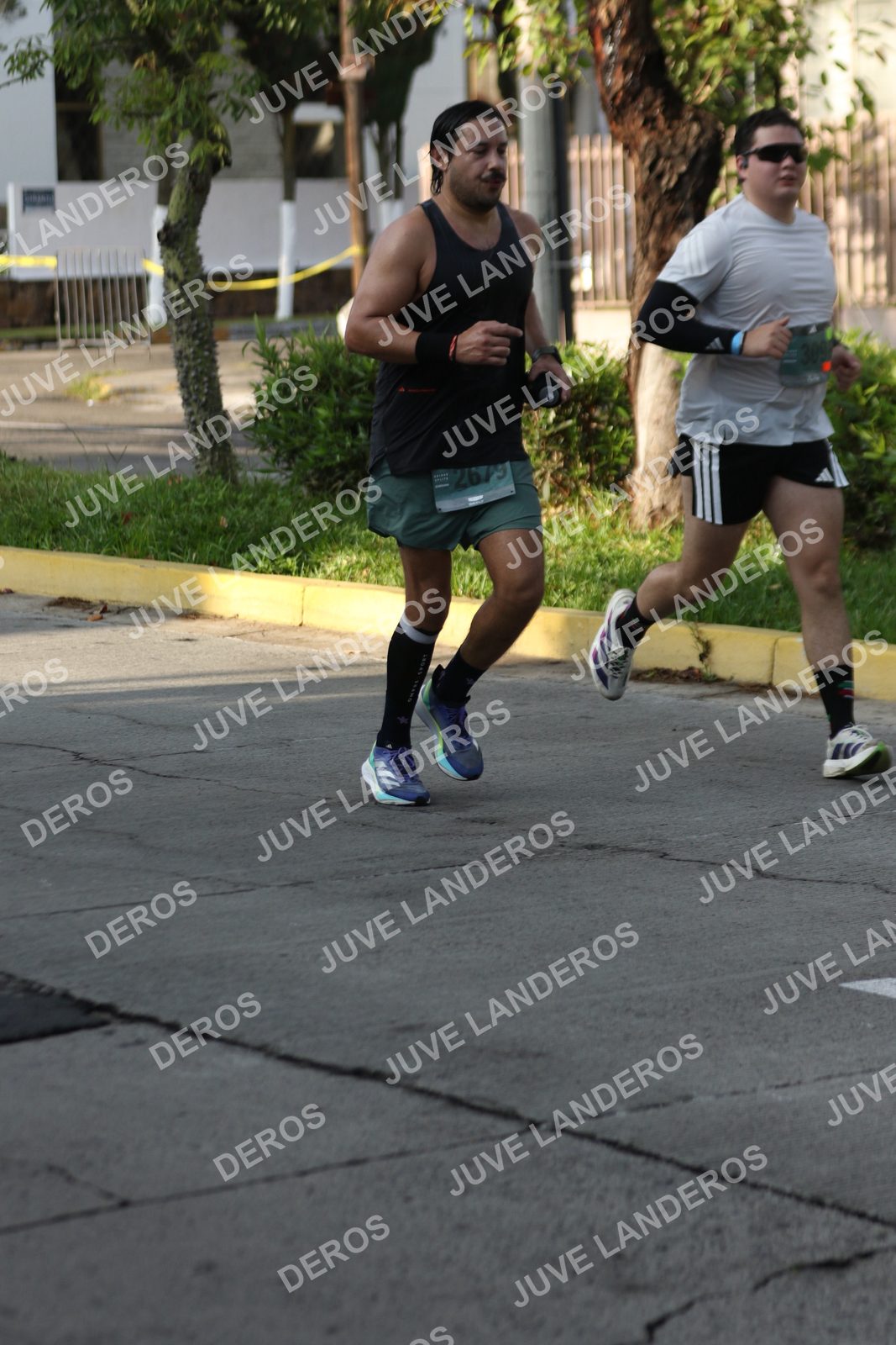 Foto de ADIDAS SPLITS GUADALAJARA 15K / 30K en Av. San Ignacio esquina Av. Ignacio L. Vallarta, Zapopan a las 08:18 · dorsal 2679