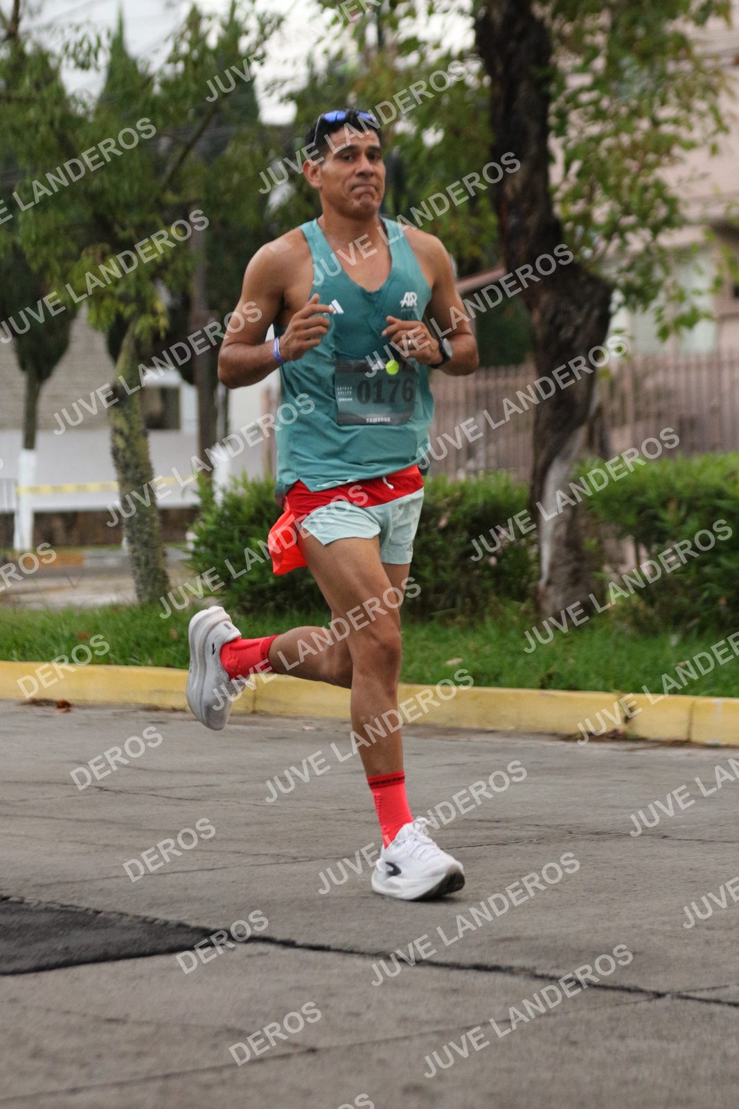 Foto de ADIDAS SPLITS GUADALAJARA 15K / 30K en Av. San Ignacio esquina Av. Ignacio L. Vallarta, Zapopan a las 06:48 · dorsal 176