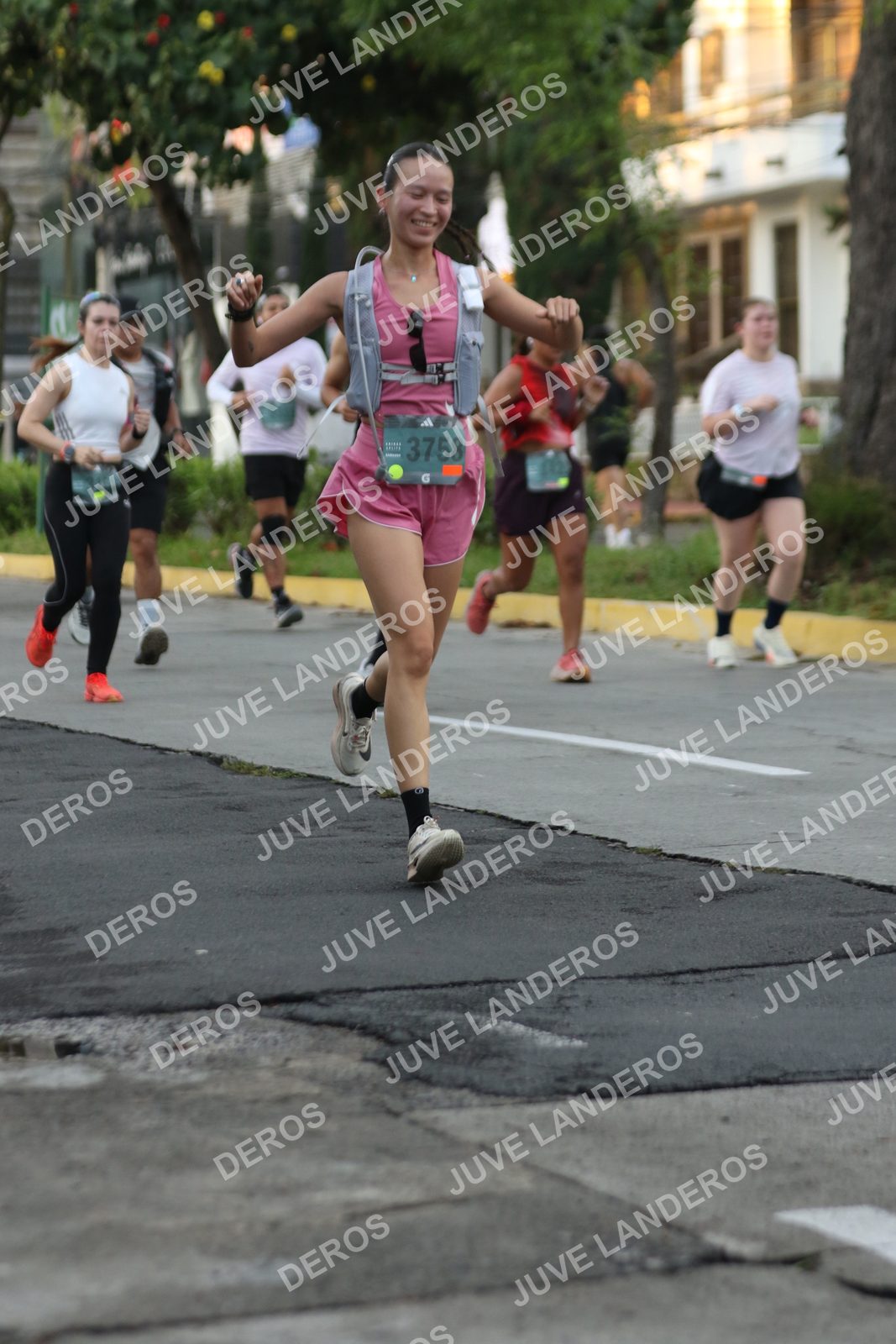 Foto de ADIDAS SPLITS GUADALAJARA 15K / 30K en Av. San Ignacio esquina Av. Ignacio L. Vallarta, Zapopan a las 07:05 · dorsal 3758