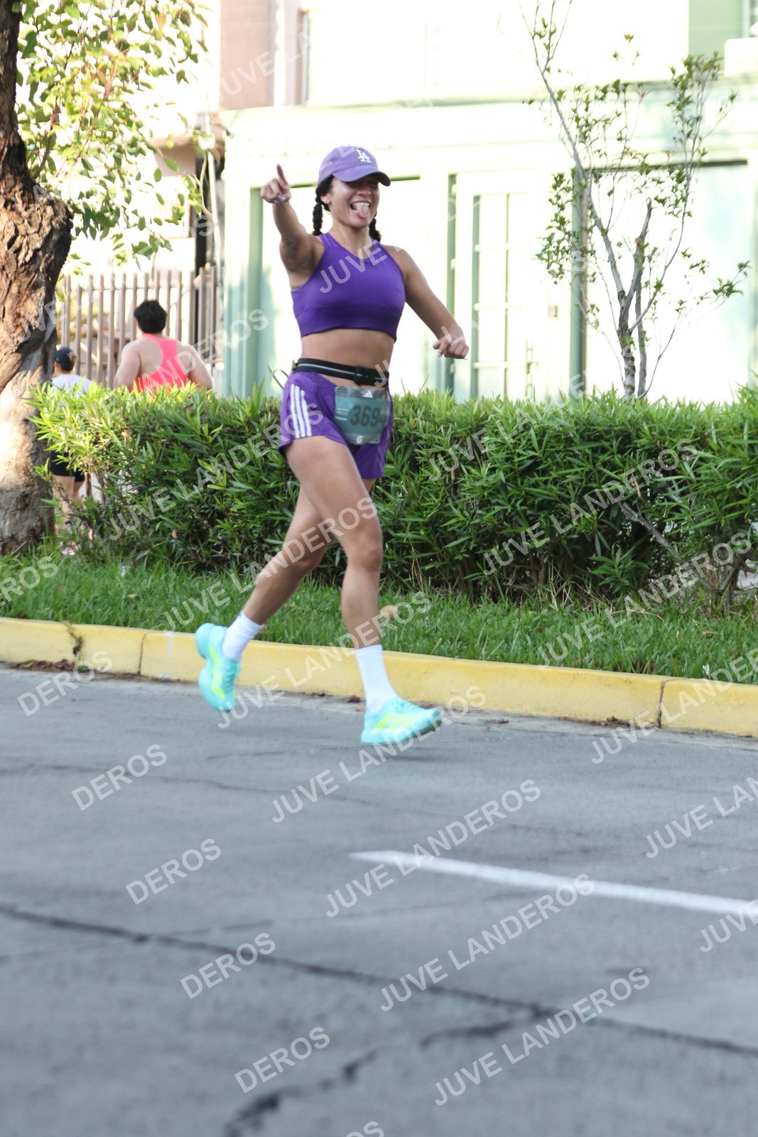 Foto de ADIDAS SPLITS GUADALAJARA 15K / 30K en Av. San Ignacio esquina Av. Ignacio L. Vallarta, Zapopan a las 07:59 · dorsal 3694