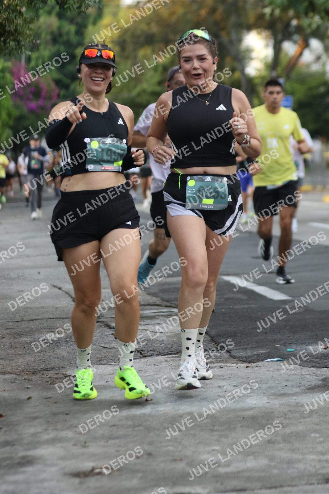 Foto de ADIDAS SPLITS GUADALAJARA 15K / 30K en Av. San Ignacio esquina Av. Ignacio L. Vallarta, Zapopan a las 07:06 · dorsal 553, 199