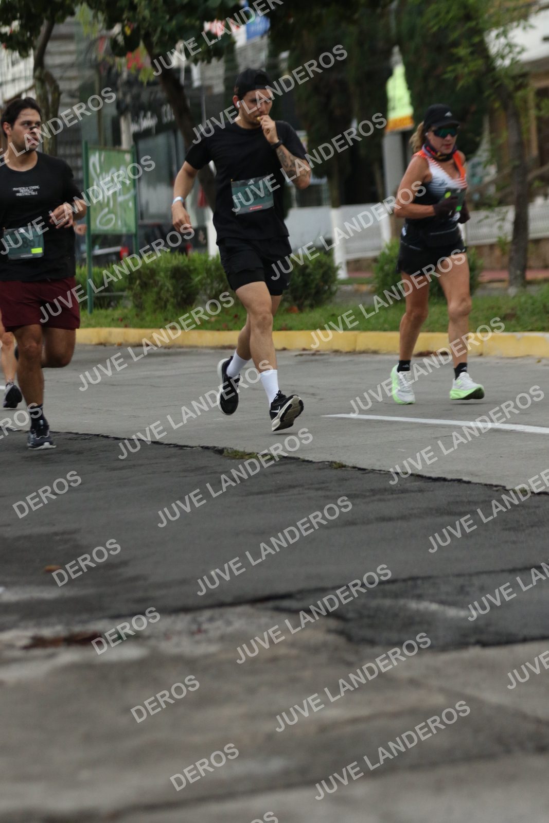 Foto de ADIDAS SPLITS GUADALAJARA 15K / 30K en Av. San Ignacio esquina Av. Ignacio L. Vallarta, Zapopan a las 06:55 · dorsal 1383, 857