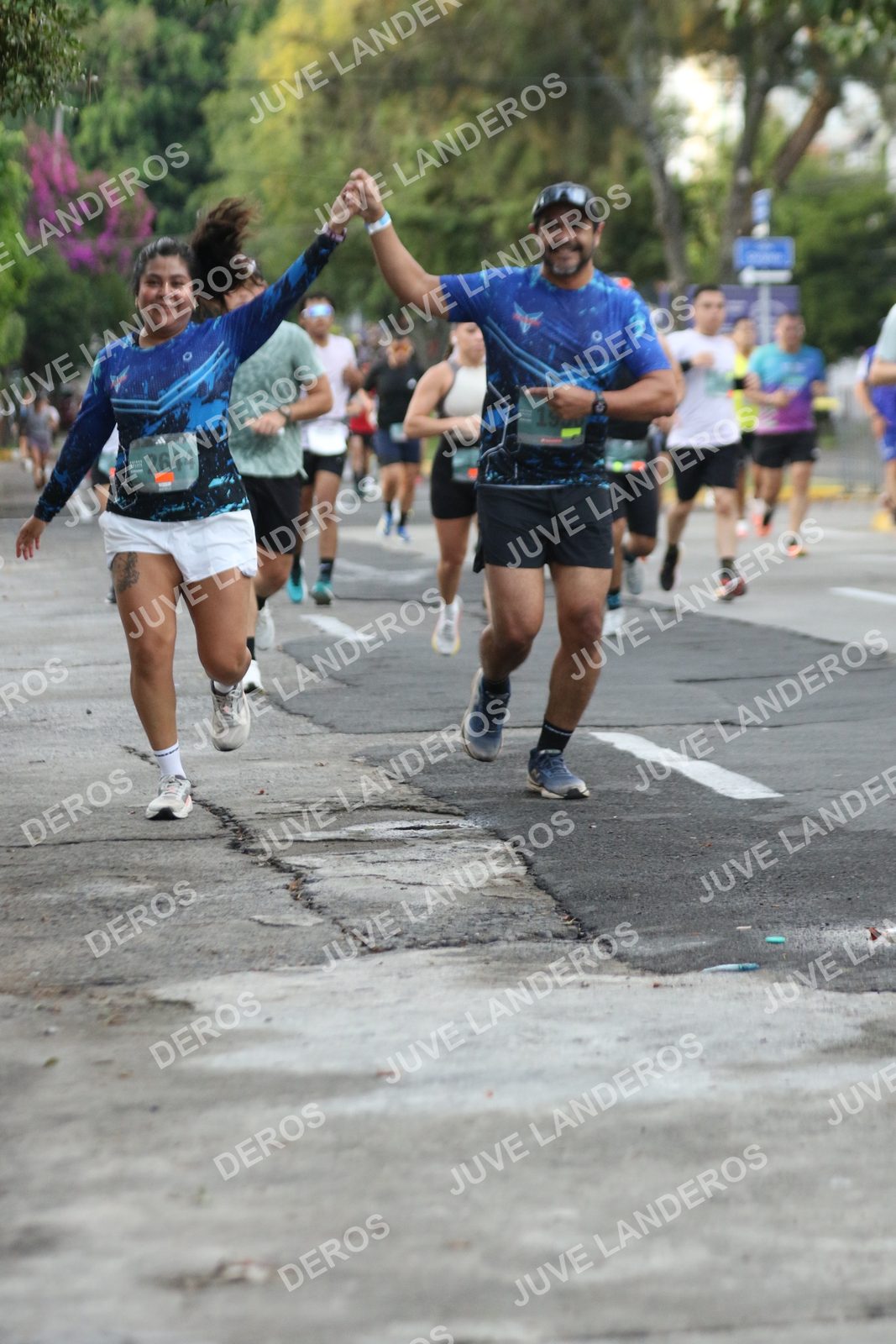 Foto de ADIDAS SPLITS GUADALAJARA 15K / 30K en Av. San Ignacio esquina Av. Ignacio L. Vallarta, Zapopan a las 07:05 · dorsal 2644, 19