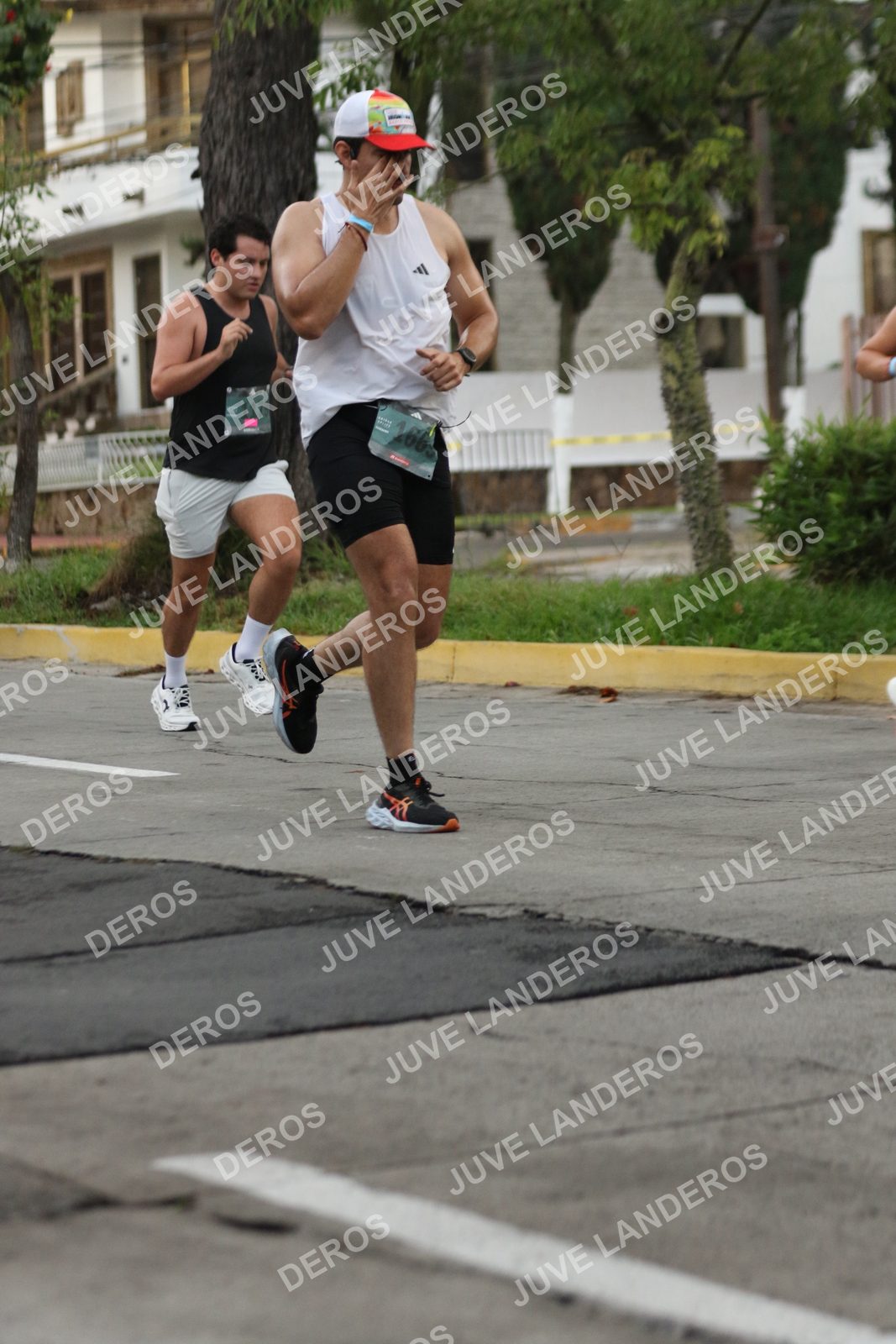 Foto de ADIDAS SPLITS GUADALAJARA 15K / 30K en Av. San Ignacio esquina Av. Ignacio L. Vallarta, Zapopan a las 06:54 · dorsal 117, 1665