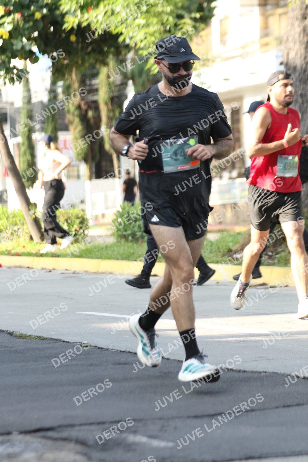 Foto de ADIDAS SPLITS GUADALAJARA 15K / 30K en Av. San Ignacio esquina Av. Ignacio L. Vallarta, Zapopan a las 08:27 · dorsal 944