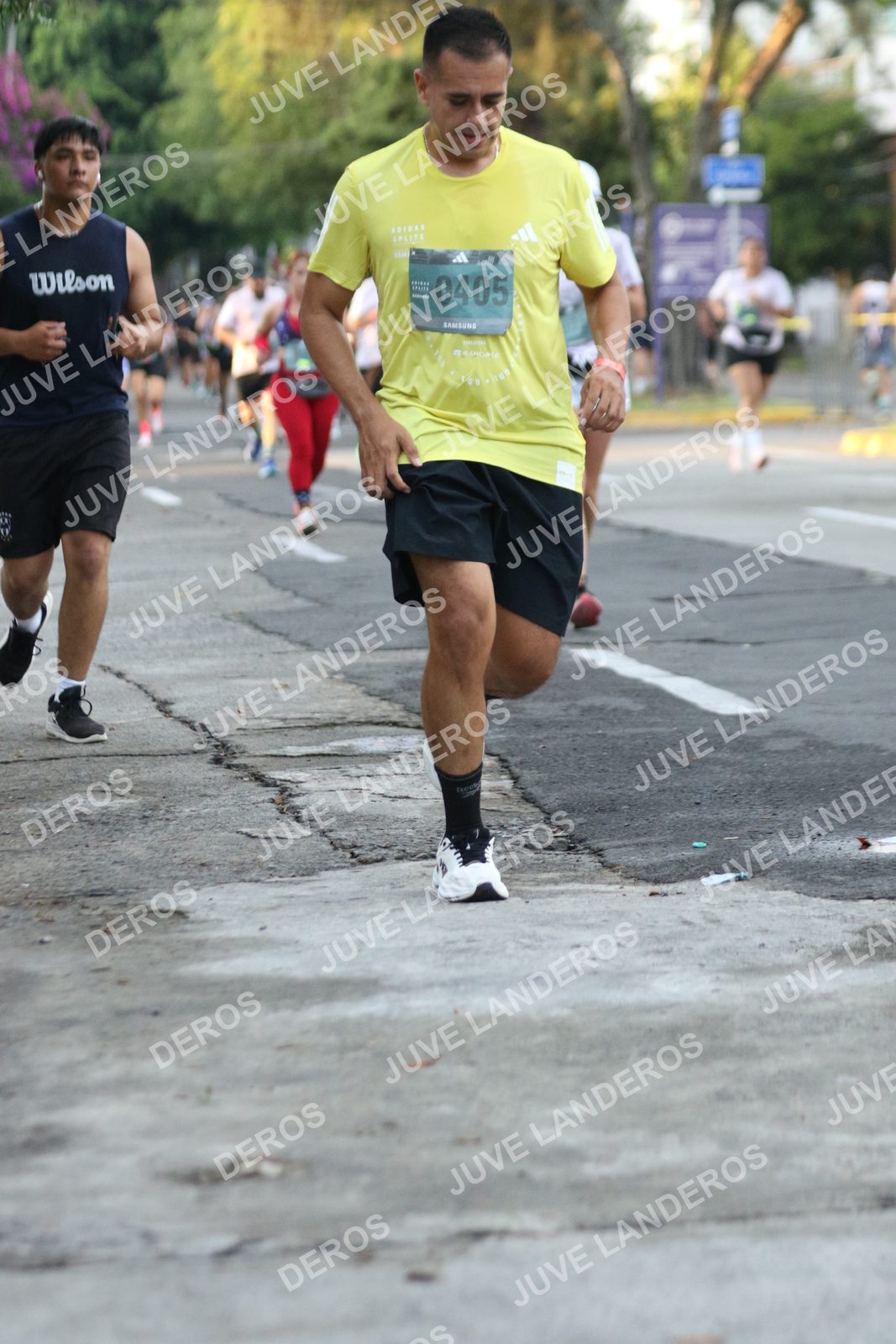 Foto de ADIDAS SPLITS GUADALAJARA 15K / 30K en Av. San Ignacio esquina Av. Ignacio L. Vallarta, Zapopan a las 07:11 · dorsal 405
