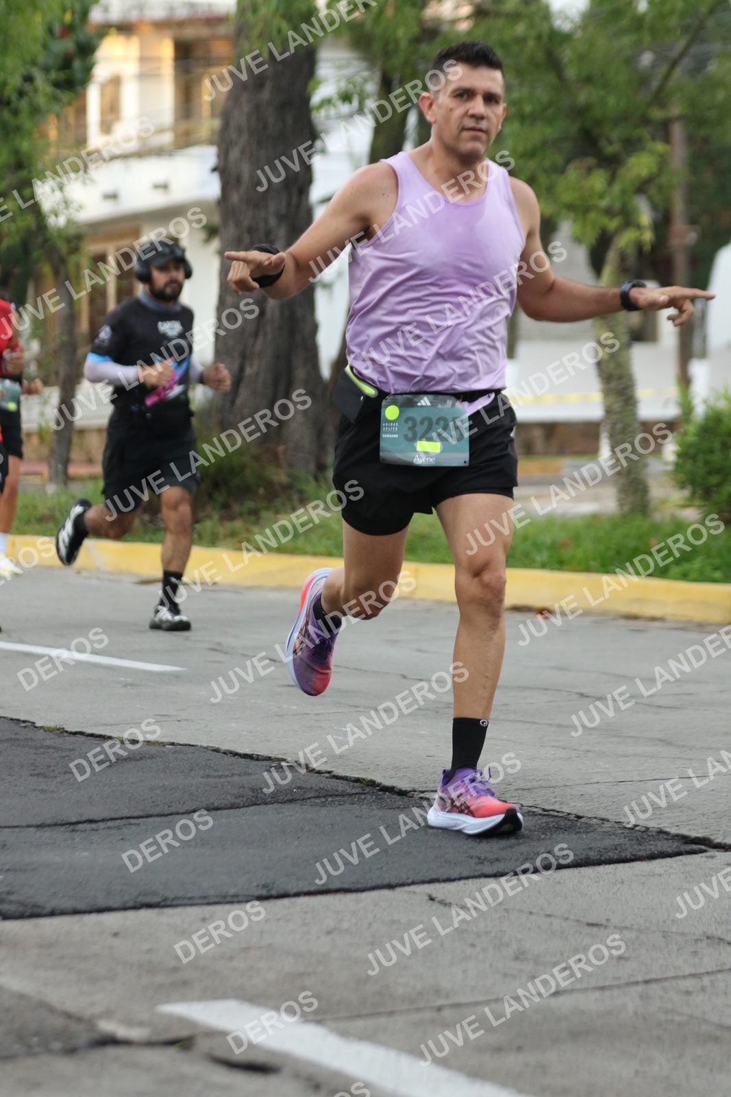 Foto de ADIDAS SPLITS GUADALAJARA 15K / 30K en Av. San Ignacio esquina Av. Ignacio L. Vallarta, Zapopan a las 07:02 · dorsal 3225
