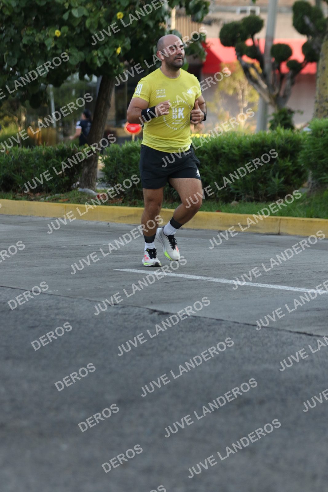 Foto de ADIDAS SPLITS GUADALAJARA 15K / 30K en Av. San Ignacio esquina Av. Ignacio L. Vallarta, Zapopan a las 07:30