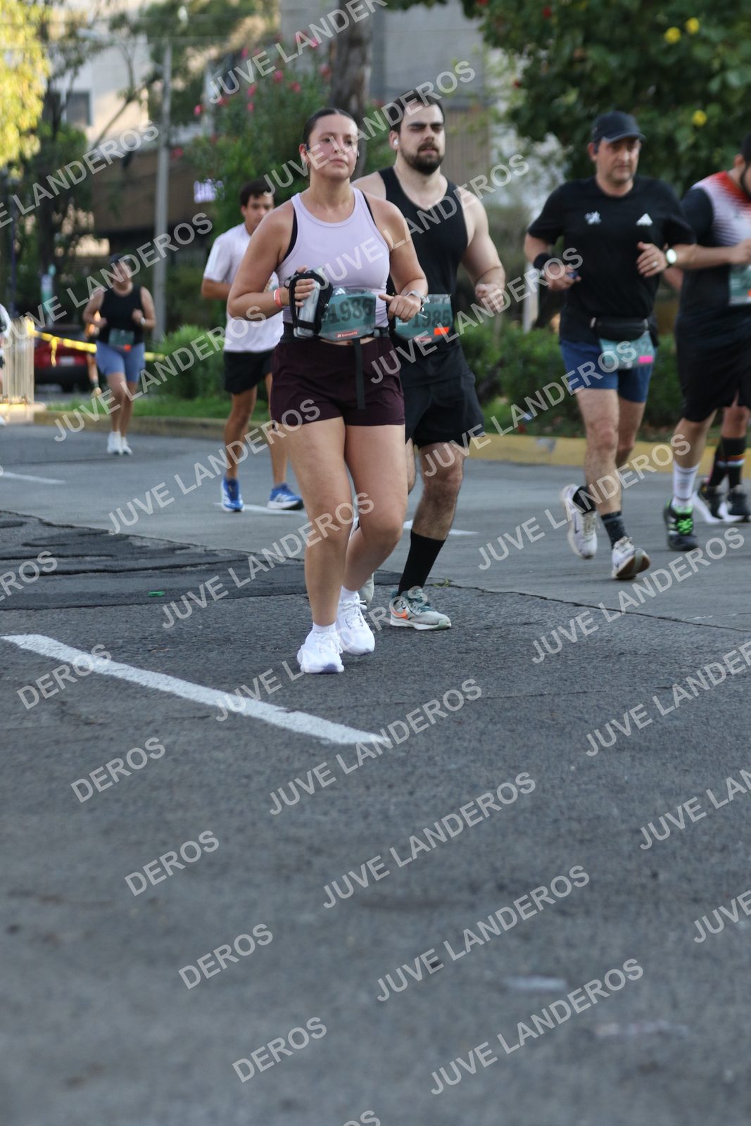 Foto de ADIDAS SPLITS GUADALAJARA 15K / 30K en Av. San Ignacio esquina Av. Ignacio L. Vallarta, Zapopan a las 07:43 · dorsal 1985