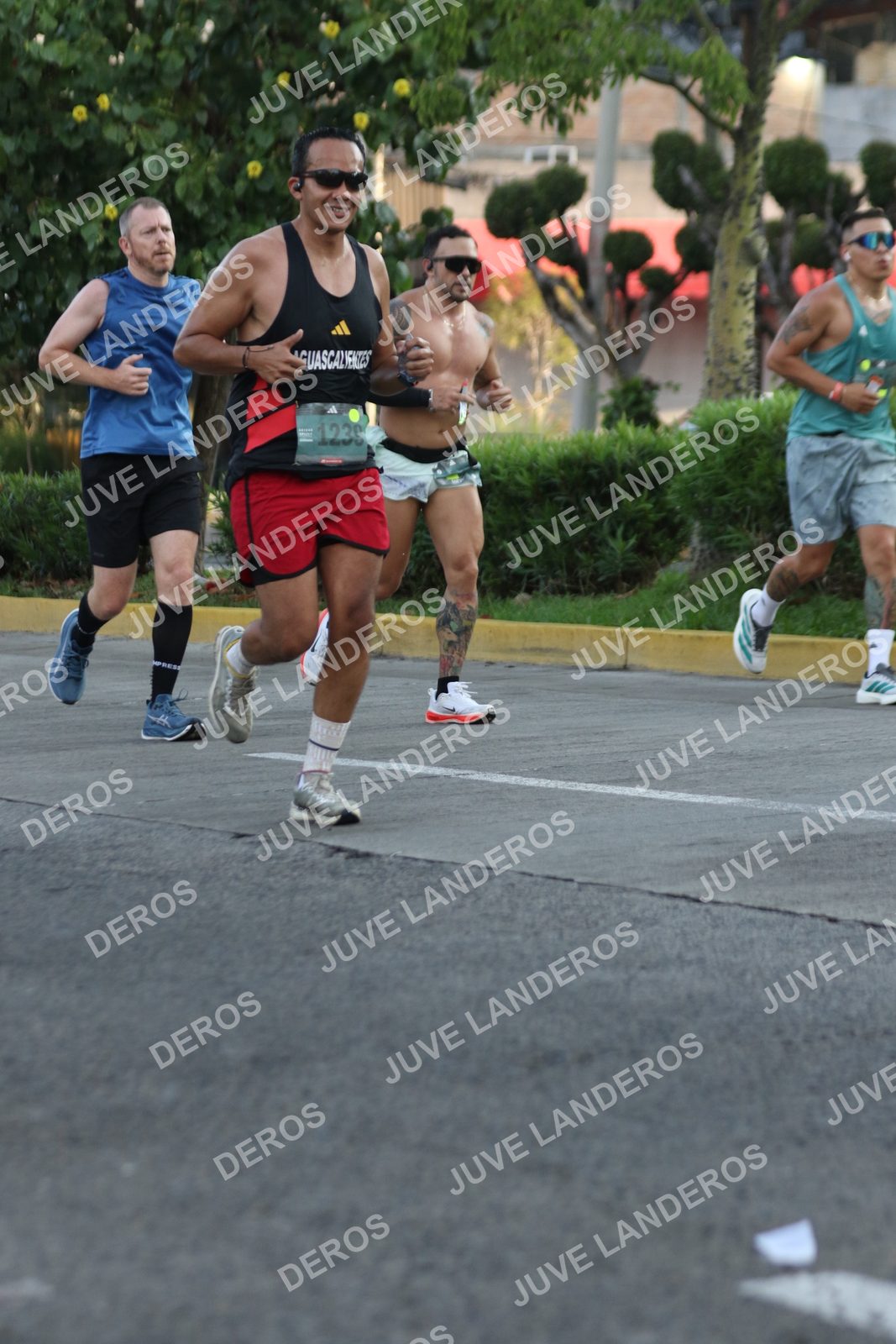 Foto de ADIDAS SPLITS GUADALAJARA 15K / 30K en Av. San Ignacio esquina Av. Ignacio L. Vallarta, Zapopan a las 07:29