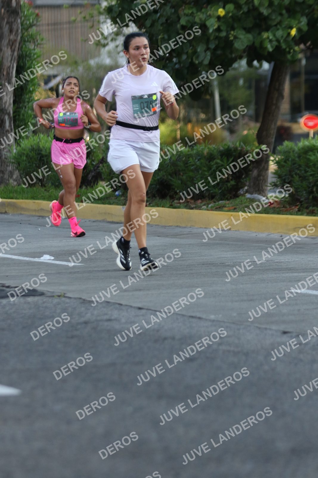 Foto de ADIDAS SPLITS GUADALAJARA 15K / 30K en Av. San Ignacio esquina Av. Ignacio L. Vallarta, Zapopan a las 07:33 · dorsal 785