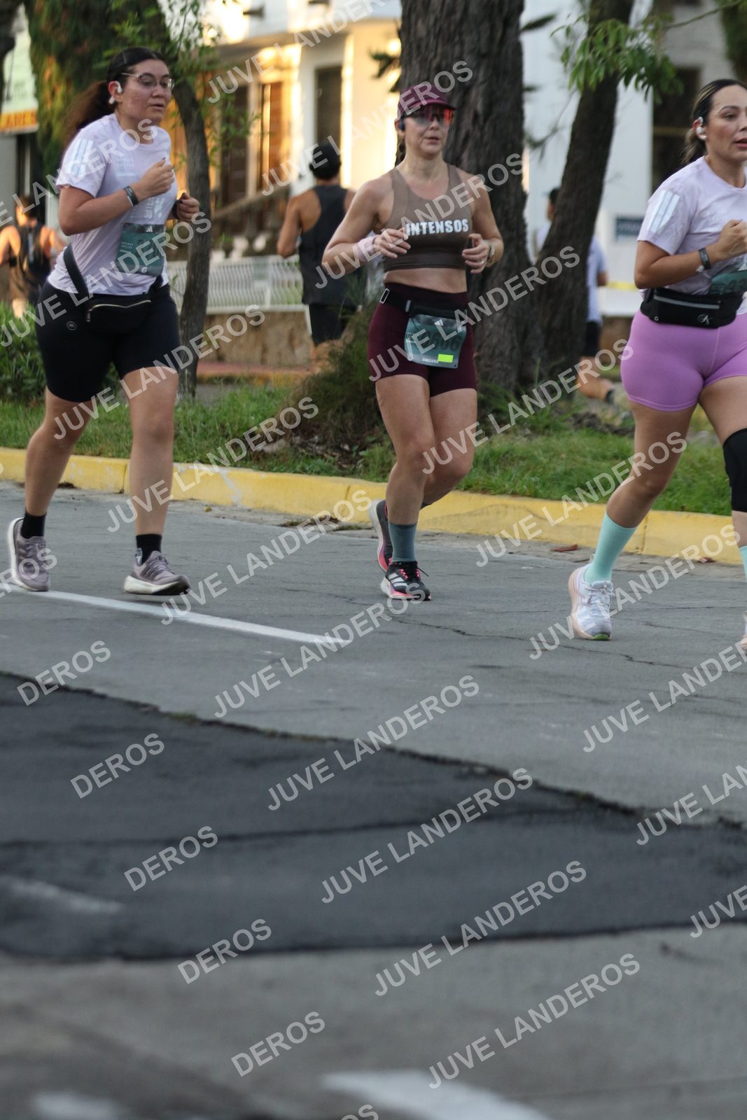 Foto de ADIDAS SPLITS GUADALAJARA 15K / 30K en Av. San Ignacio esquina Av. Ignacio L. Vallarta, Zapopan a las 07:11 · dorsal 666, 3700