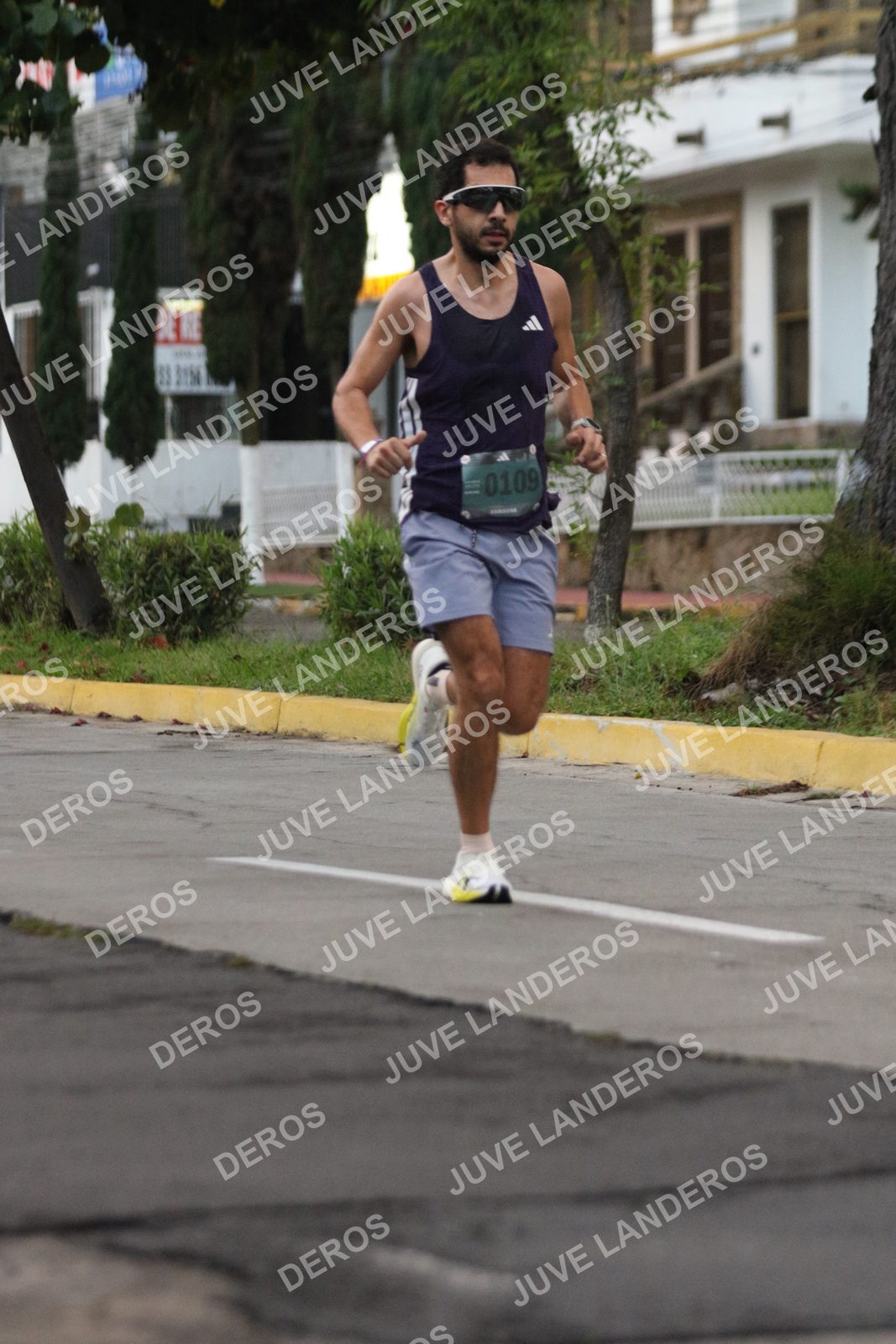 Foto de ADIDAS SPLITS GUADALAJARA 15K / 30K en Av. San Ignacio esquina Av. Ignacio L. Vallarta, Zapopan a las 06:46 · dorsal 109