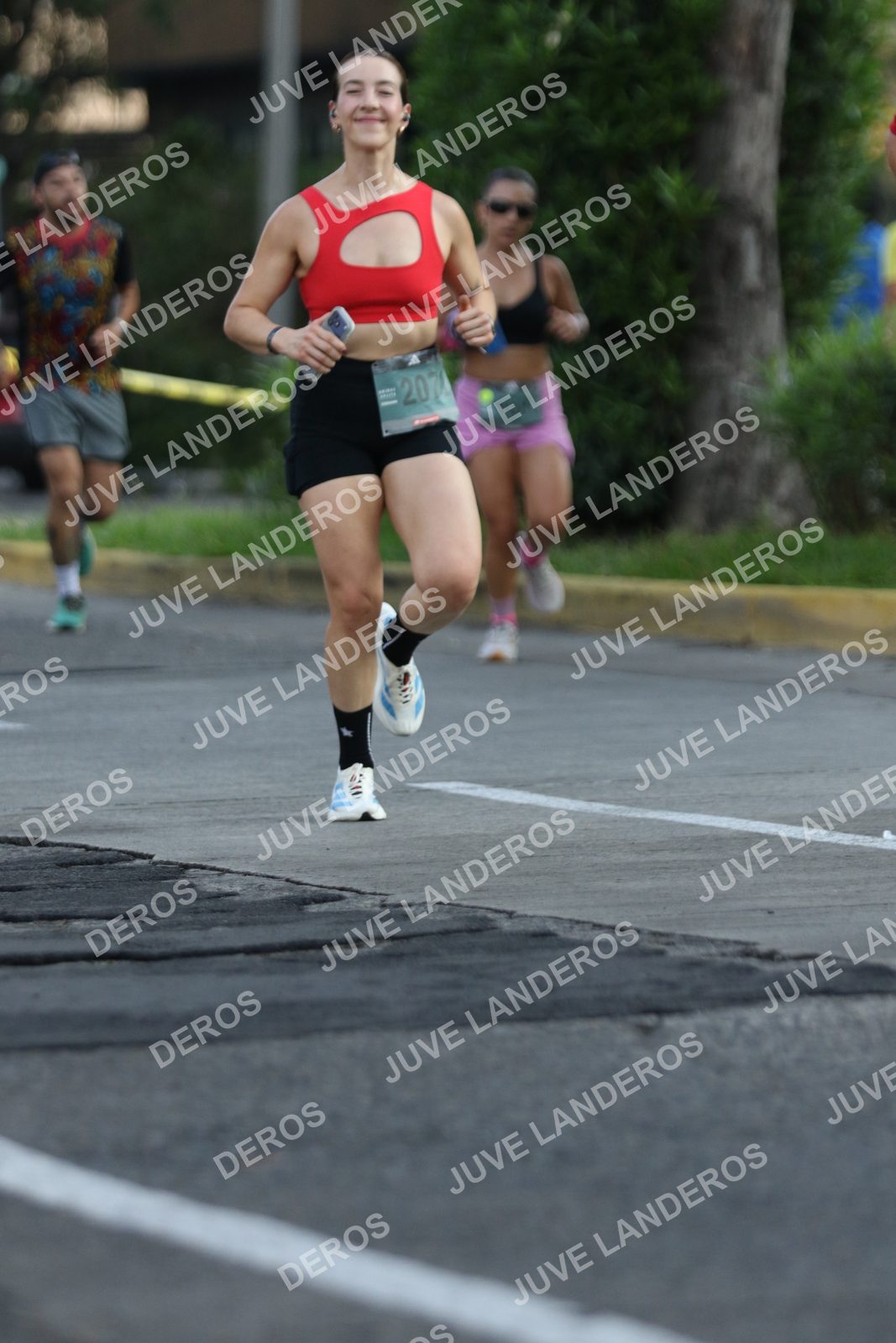 Foto de ADIDAS SPLITS GUADALAJARA 15K / 30K en Av. San Ignacio esquina Av. Ignacio L. Vallarta, Zapopan a las 07:29 · dorsal 207