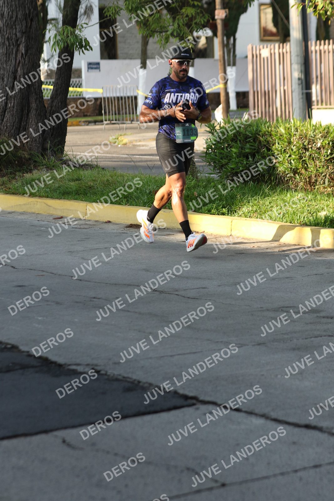 Foto de ADIDAS SPLITS GUADALAJARA 15K / 30K en Av. San Ignacio esquina Av. Ignacio L. Vallarta, Zapopan a las 08:12 · dorsal 1133