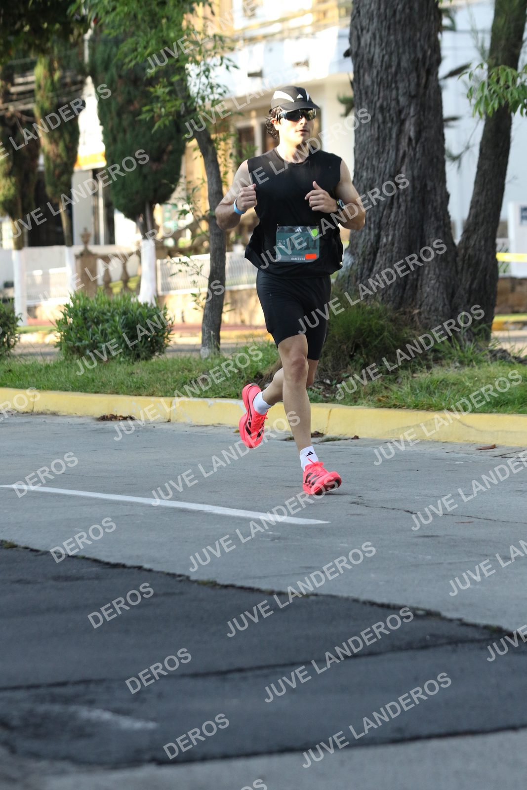 Foto de ADIDAS SPLITS GUADALAJARA 15K / 30K en Av. San Ignacio esquina Av. Ignacio L. Vallarta, Zapopan a las 08:02 · dorsal 311