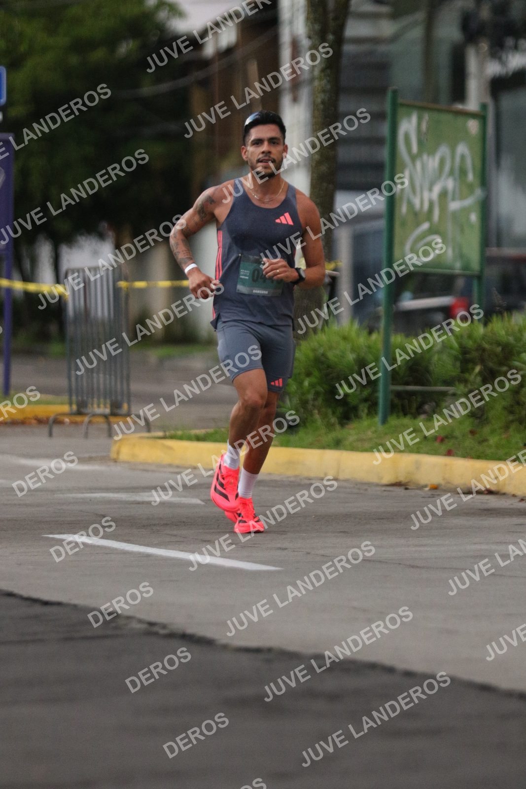 Foto de ADIDAS SPLITS GUADALAJARA 15K / 30K en Av. San Ignacio esquina Av. Ignacio L. Vallarta, Zapopan a las 06:47