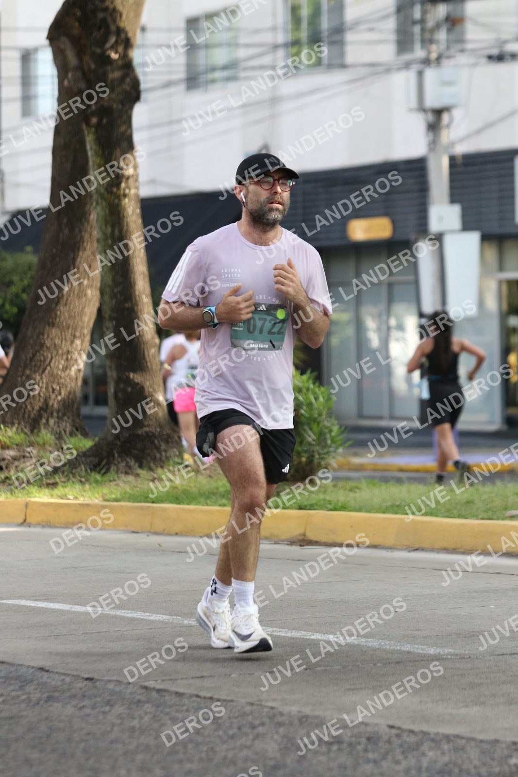 Foto de ADIDAS SPLITS GUADALAJARA 15K / 30K en Av. San Ignacio esquina Av. Ignacio L. Vallarta, Zapopan a las 08:37 · dorsal 722