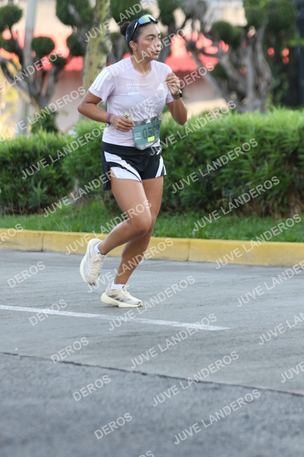 Foto de ADIDAS SPLITS GUADALAJARA 15K / 30K en Av. San Ignacio esquina Av. Ignacio L. Vallarta, Zapopan a las 07:32 · dorsal 569