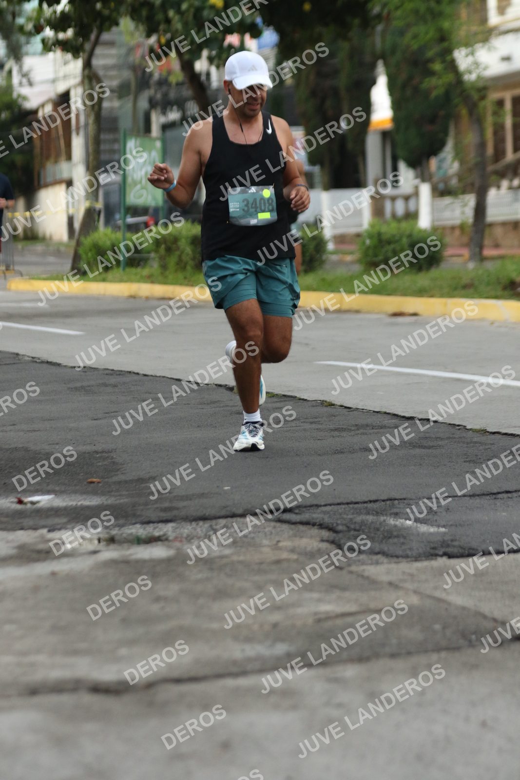 Foto de ADIDAS SPLITS GUADALAJARA 15K / 30K en Av. San Ignacio esquina Av. Ignacio L. Vallarta, Zapopan a las 07:00 · dorsal 3408