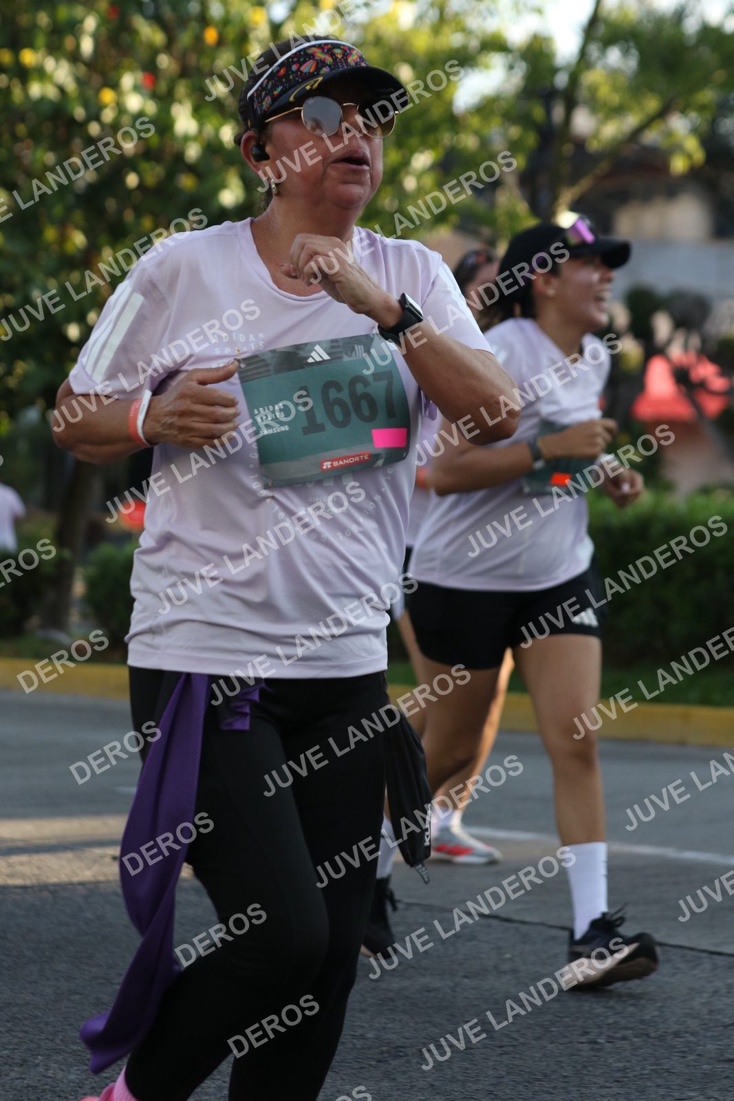 Foto de ADIDAS SPLITS GUADALAJARA 15K / 30K en Av. San Ignacio esquina Av. Ignacio L. Vallarta, Zapopan a las 07:53 · dorsal 1667