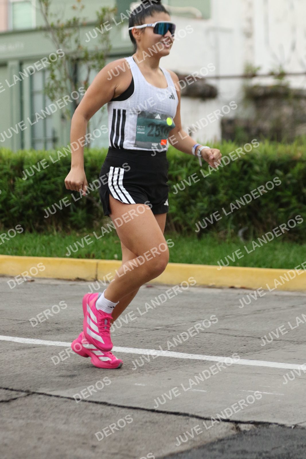 Foto de ADIDAS SPLITS GUADALAJARA 15K / 30K en Av. San Ignacio esquina Av. Ignacio L. Vallarta, Zapopan a las 06:52