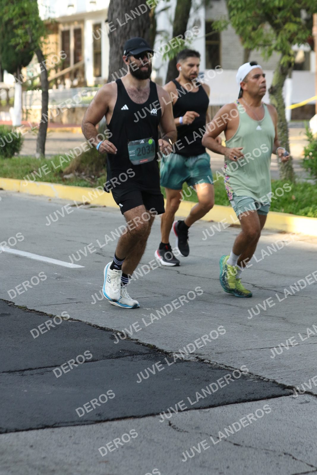 Foto de ADIDAS SPLITS GUADALAJARA 15K / 30K en Av. San Ignacio esquina Av. Ignacio L. Vallarta, Zapopan a las 08:13 · dorsal 2034