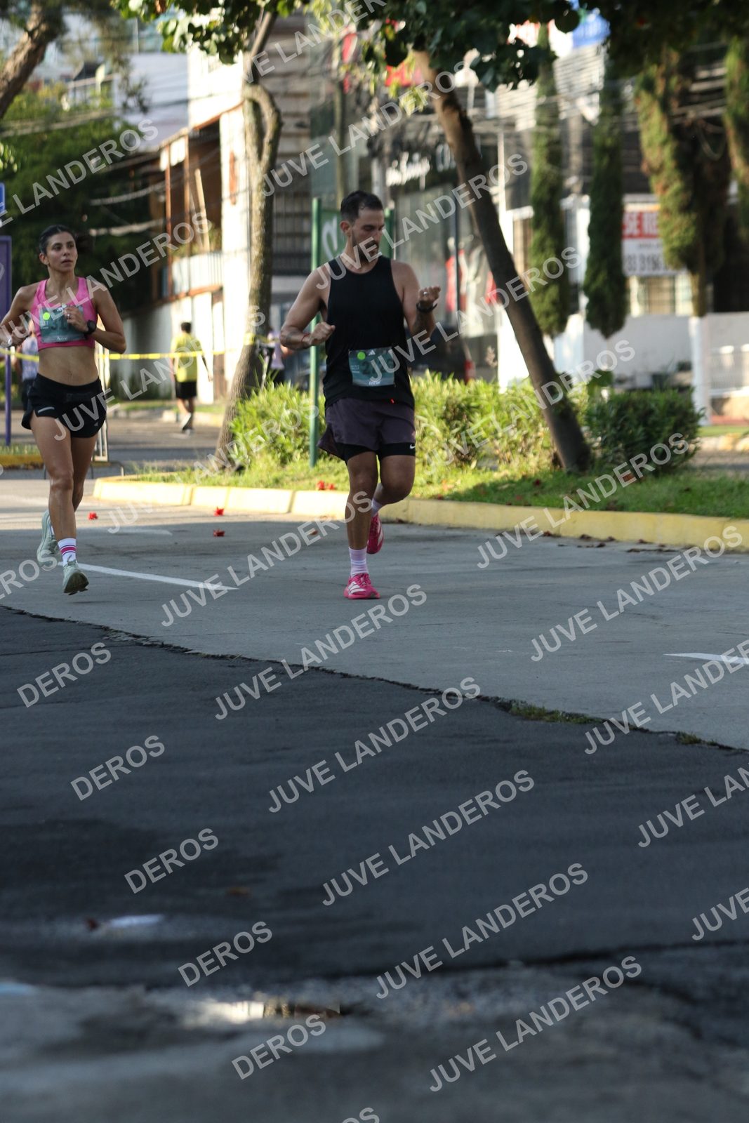 Foto de ADIDAS SPLITS GUADALAJARA 15K / 30K en Av. San Ignacio esquina Av. Ignacio L. Vallarta, Zapopan a las 08:03 · dorsal 2726