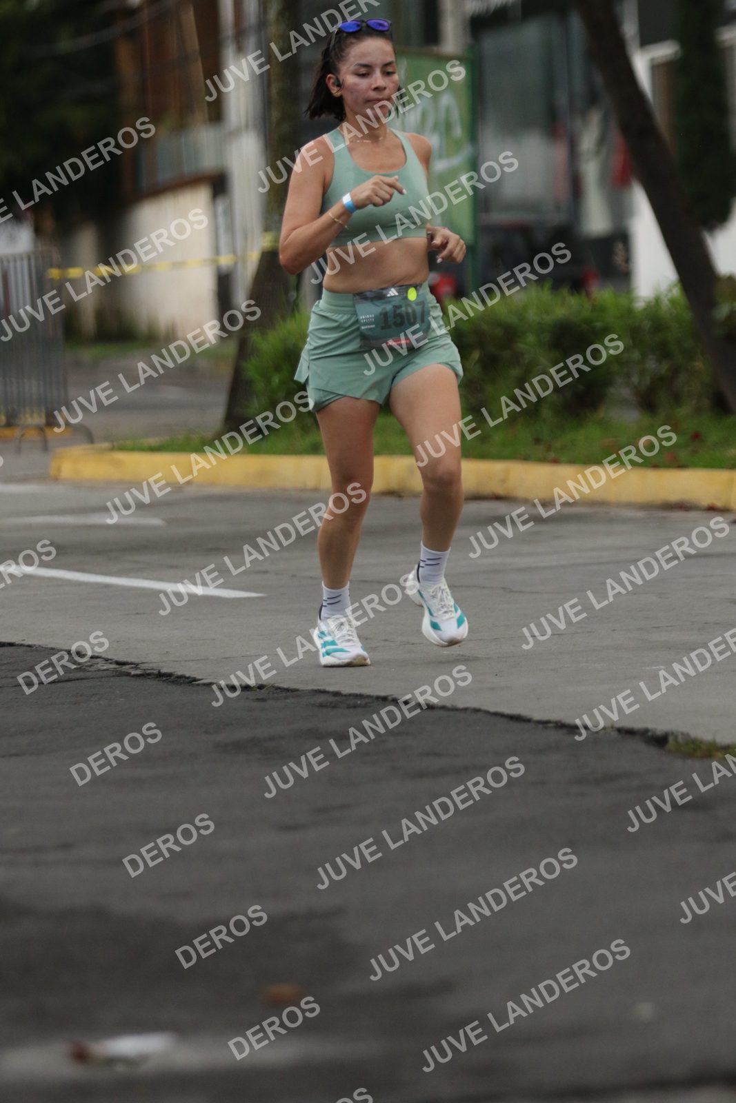 Foto de ADIDAS SPLITS GUADALAJARA 15K / 30K en Av. San Ignacio esquina Av. Ignacio L. Vallarta, Zapopan a las 06:53 · dorsal 1507