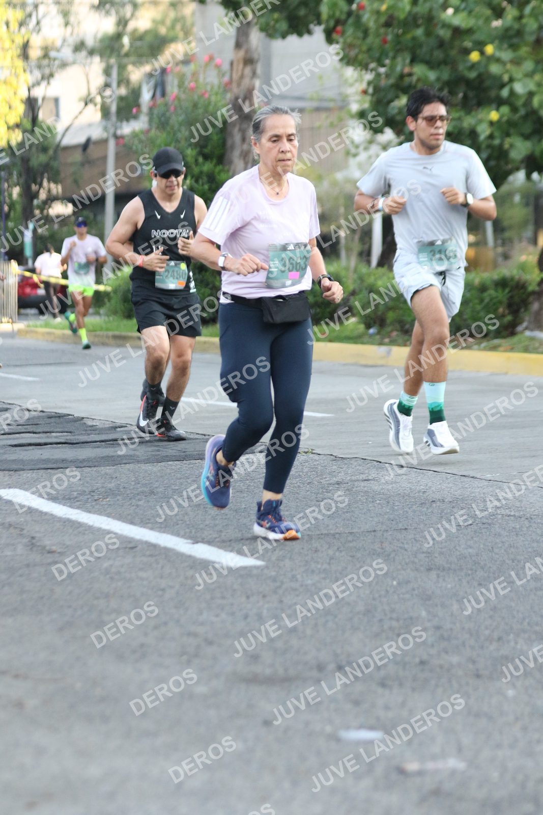 Foto de ADIDAS SPLITS GUADALAJARA 15K / 30K en Av. San Ignacio esquina Av. Ignacio L. Vallarta, Zapopan a las 07:29 · dorsal 3663, 2480