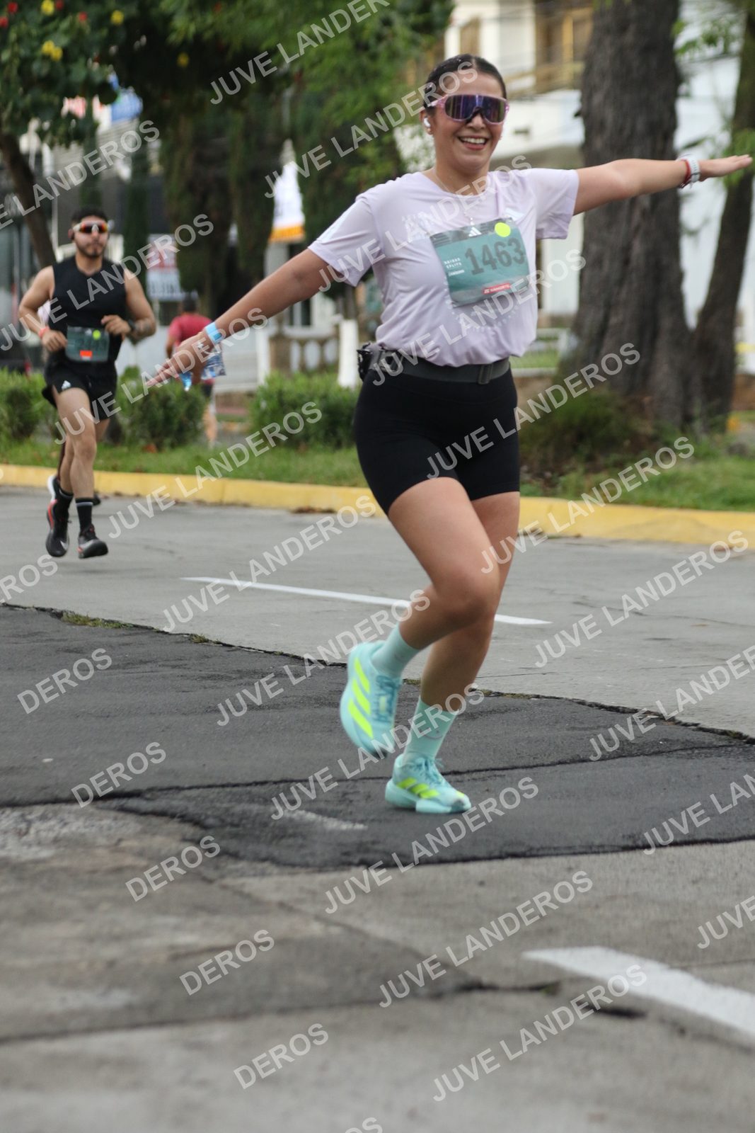 Foto de ADIDAS SPLITS GUADALAJARA 15K / 30K en Av. San Ignacio esquina Av. Ignacio L. Vallarta, Zapopan a las 07:00 · dorsal 1463