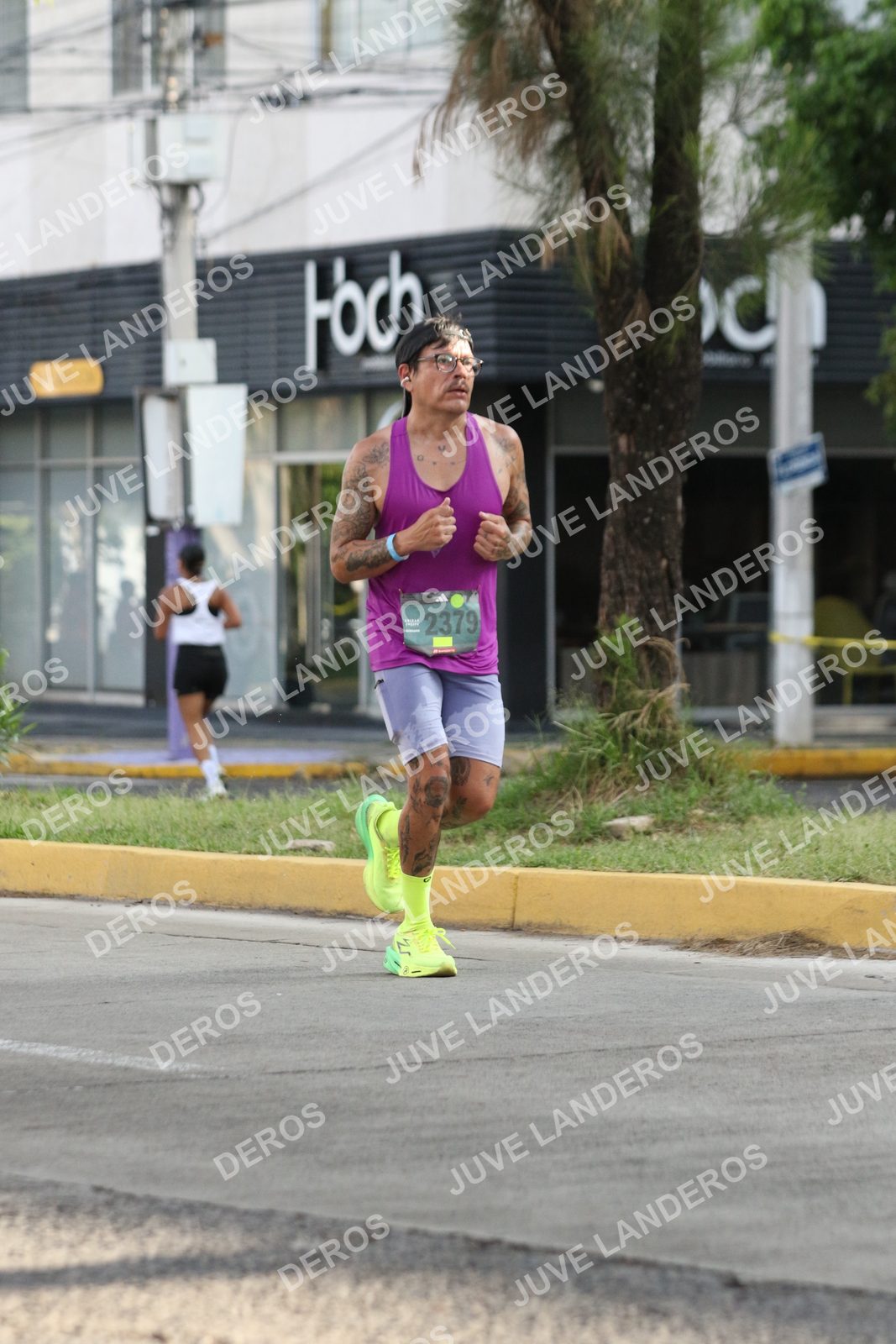 Foto de ADIDAS SPLITS GUADALAJARA 15K / 30K en Av. San Ignacio esquina Av. Ignacio L. Vallarta, Zapopan a las 08:46 · dorsal 2379