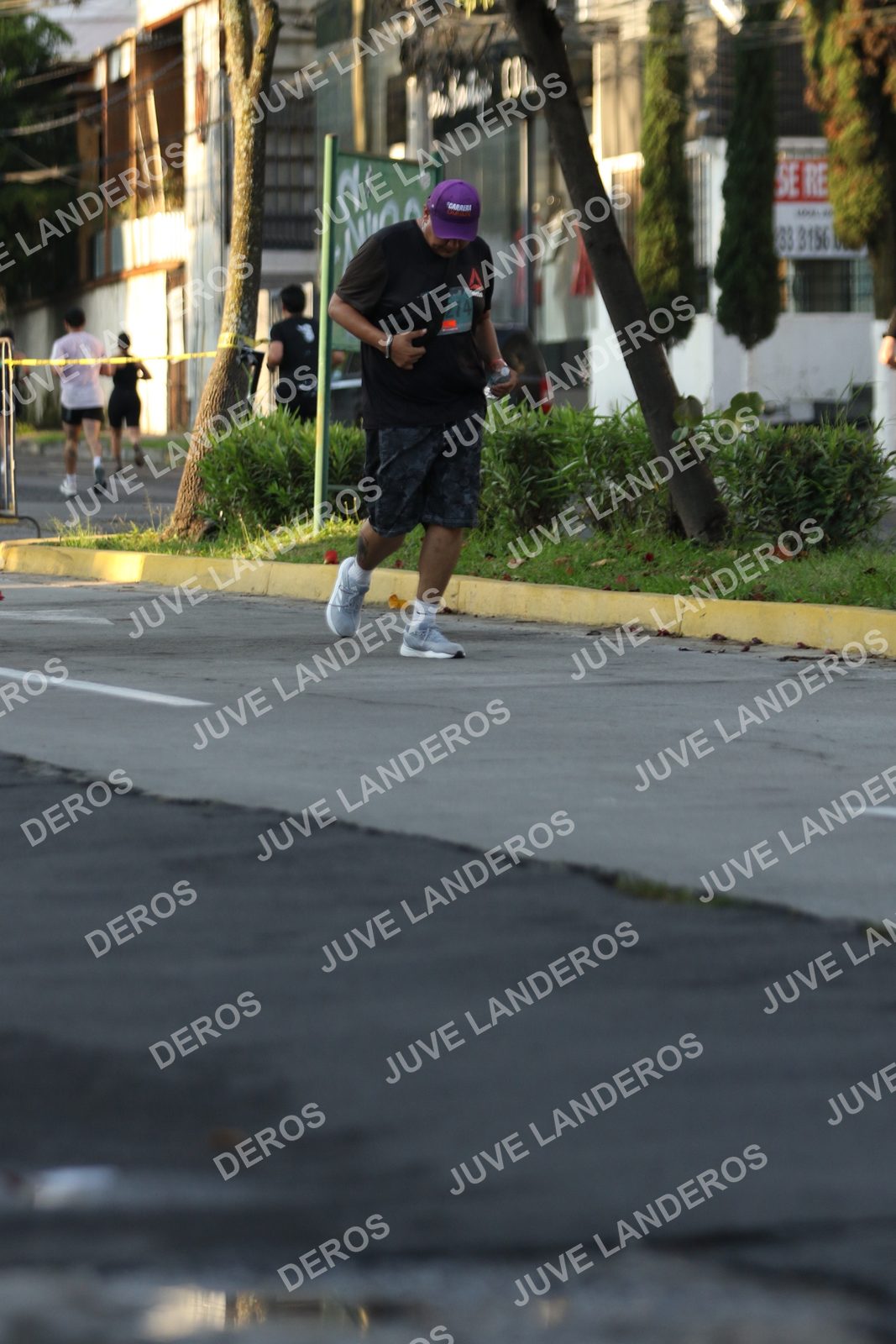 Foto de ADIDAS SPLITS GUADALAJARA 15K / 30K en Av. San Ignacio esquina Av. Ignacio L. Vallarta, Zapopan a las 07:21 · dorsal 3156