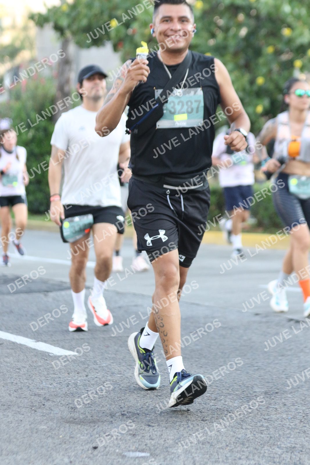 Foto de ADIDAS SPLITS GUADALAJARA 15K / 30K en Av. San Ignacio esquina Av. Ignacio L. Vallarta, Zapopan a las 07:39 · dorsal 3287